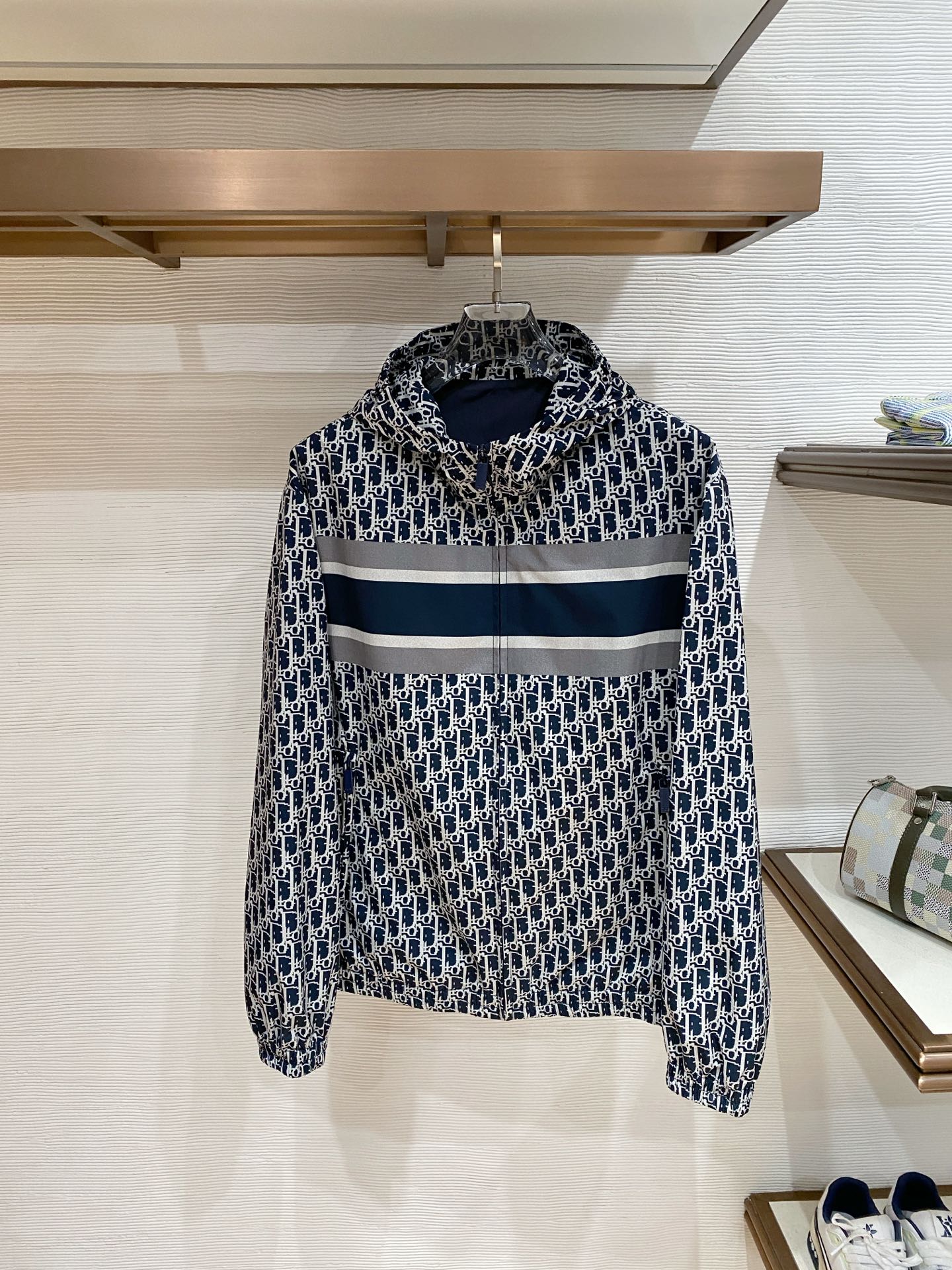 Dior 迪奥 2026ss春季新款夹克外套全高端版本！高定专柜面料辅料，透气舒适度高，细节无可挑剔，做