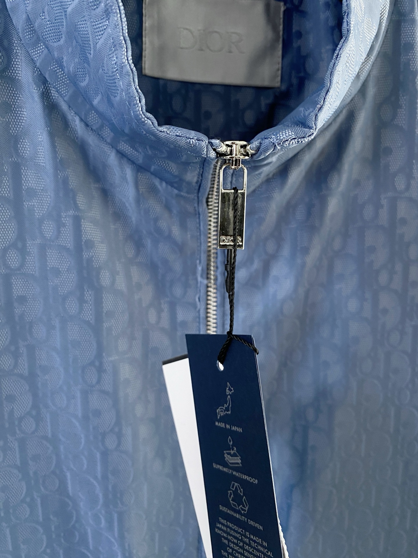 Dior 迪奥 2026ss春季新款立领夹克外套全高端版本！高定专柜面料辅料，透气舒适度高，细节无可挑剔