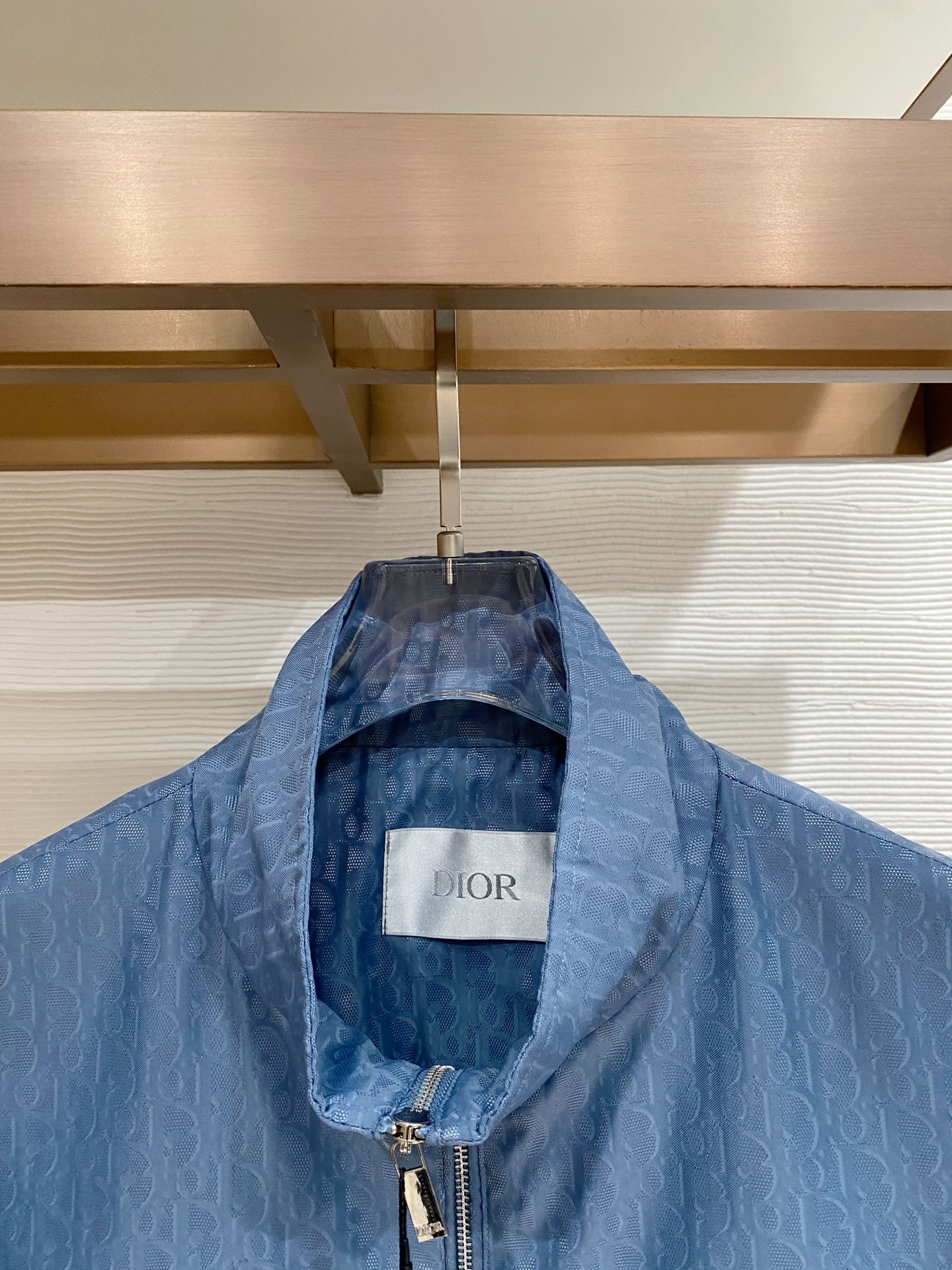 Dior 迪奥 2026ss春季新款立领夹克外套全高端版本！高定专柜面料辅料，透气舒适度高，细节无可挑剔