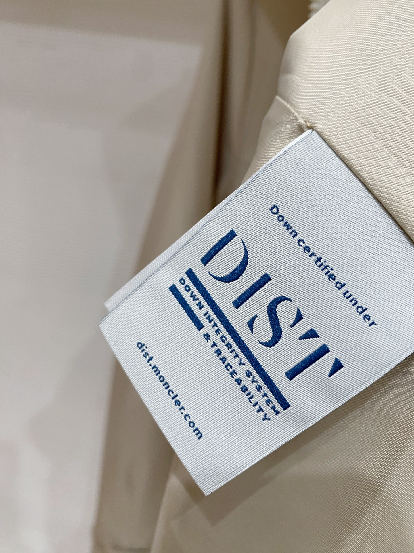 Moncler 蒙口 2026ss春季新款连帽夹克外套全高端版本！高定专柜面料辅料，透气舒适度高，细节无