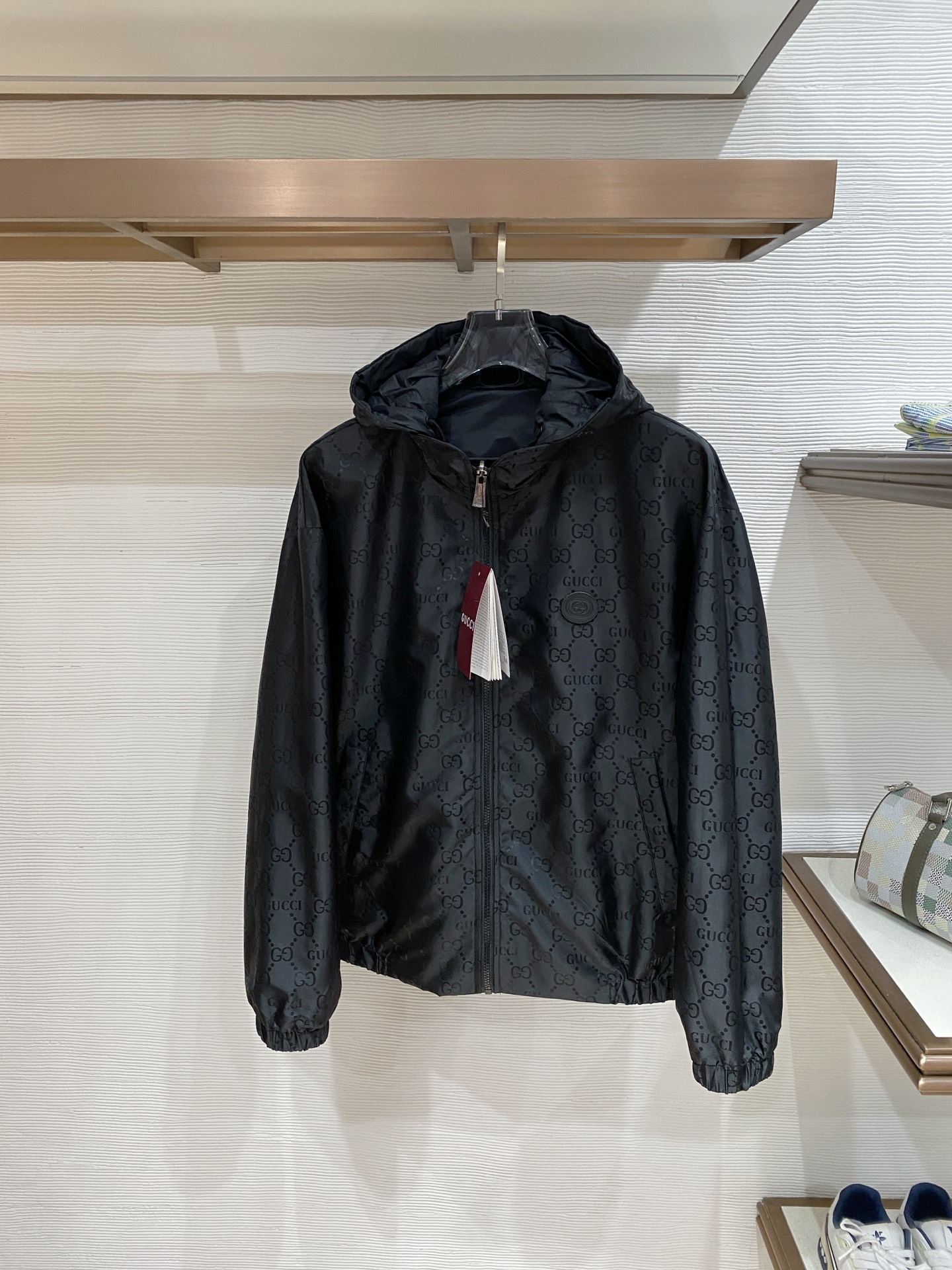 Gucci 古奇 双面穿 2026ss春季新款连帽夹克外套全高端版本！高定专柜面料辅料，透气舒适度高，细