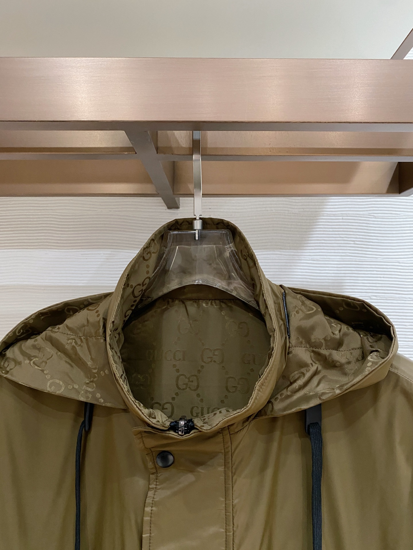 Gucci 古奇 双面穿 2026ss春季新款连帽夹克外套全高端版本！高定专柜面料辅料，透气舒适度高，细