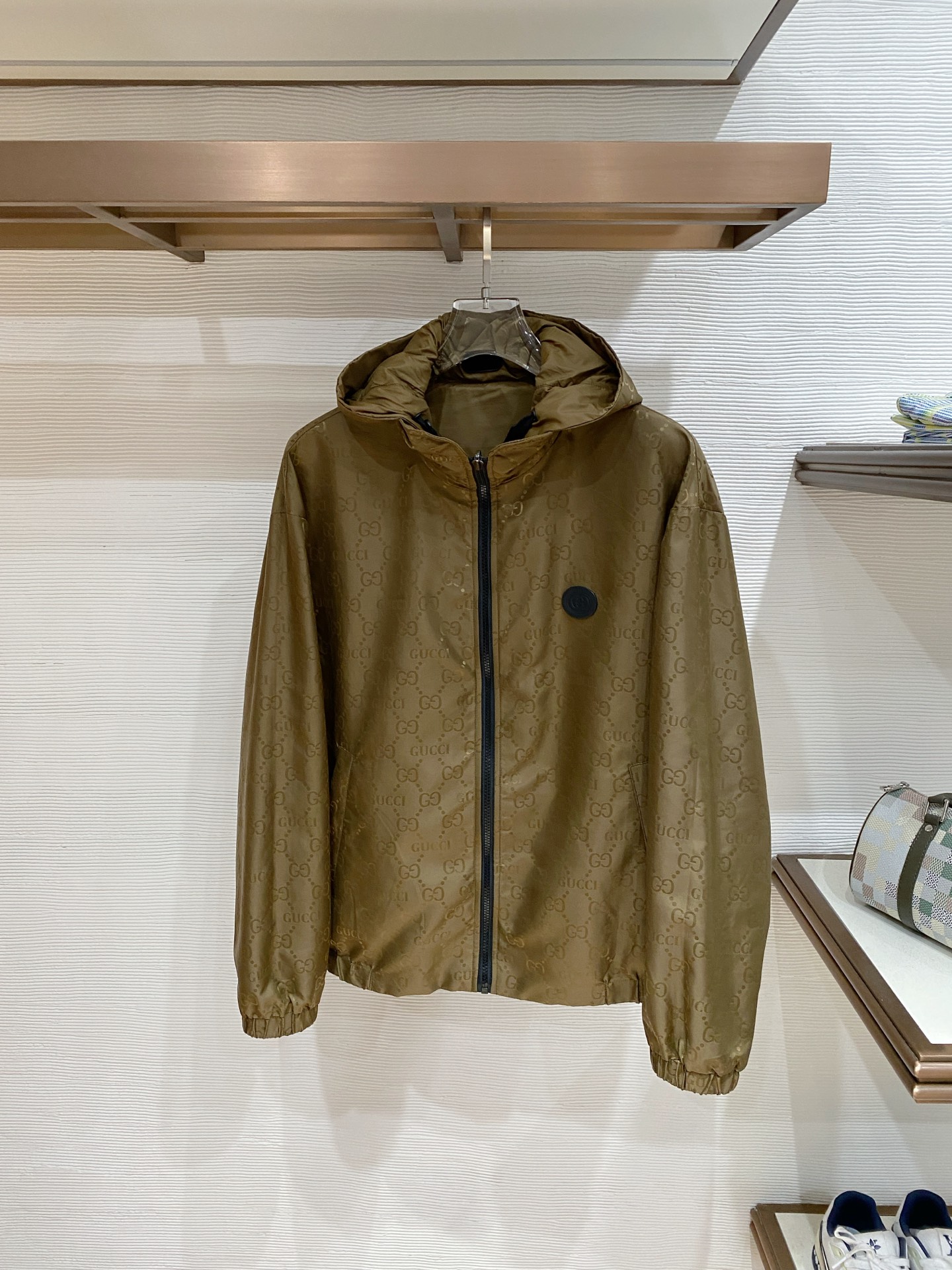 Gucci 古奇 双面穿 2026ss春季新款连帽夹克外套全高端版本！高定专柜面料辅料，透气舒适度高，细