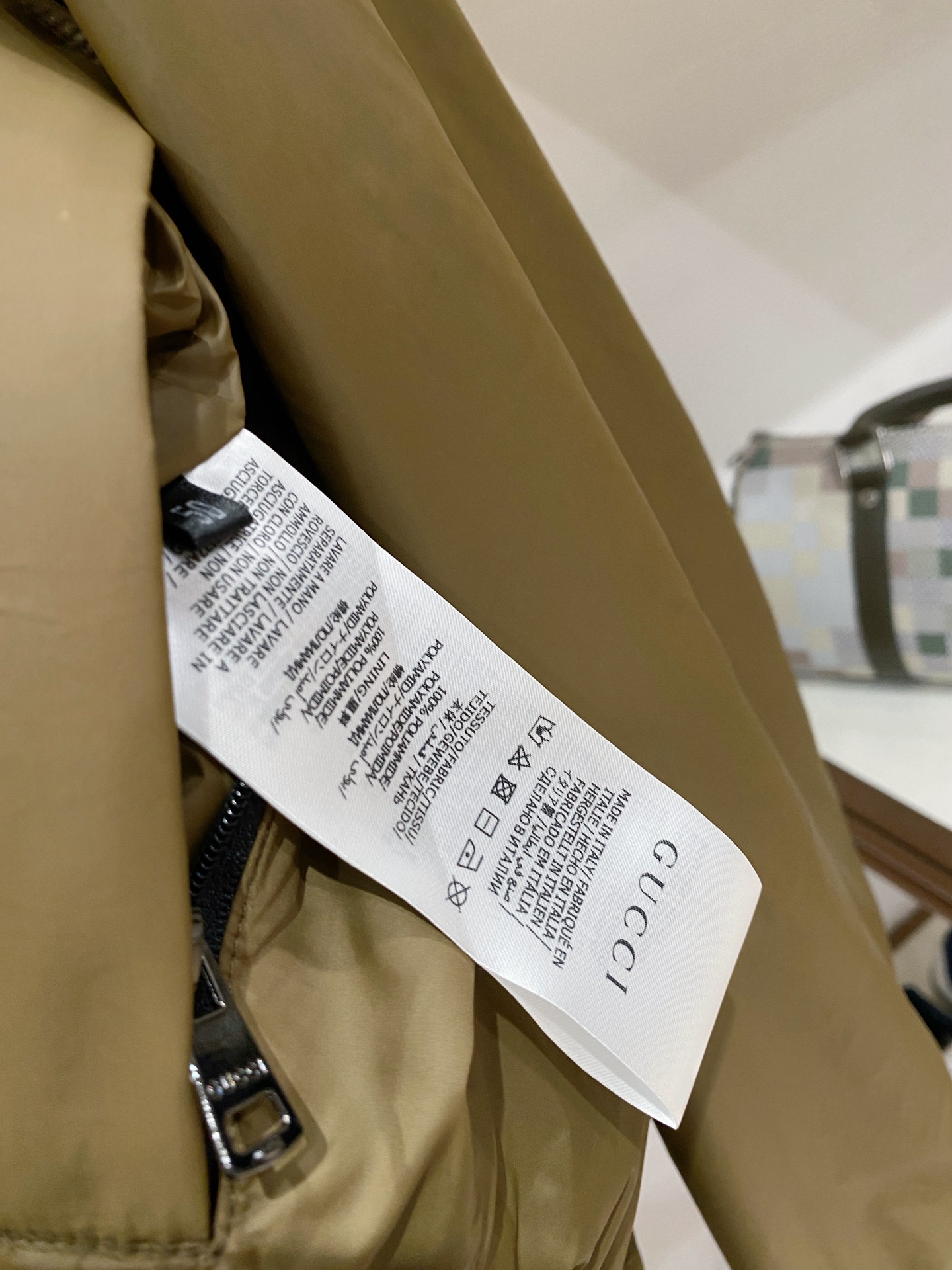 Gucci 古奇 双面穿 2026ss春季新款连帽夹克外套全高端版本！高定专柜面料辅料，透气舒适度高，细