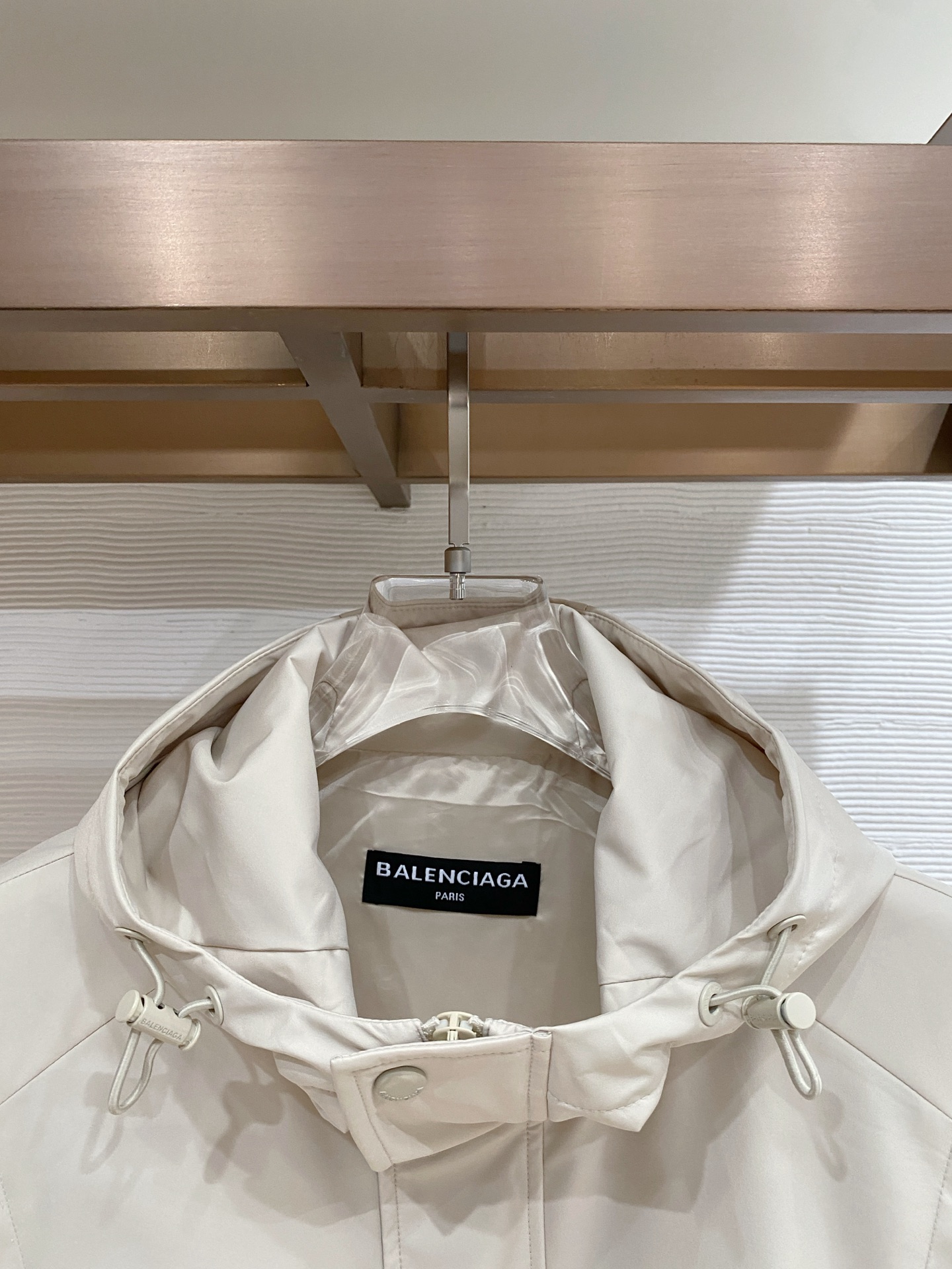 Balenciaga 巴黎世家 2026ss春季新款连帽夹克外套全高端版本！高定专柜面料辅料，透气舒适度