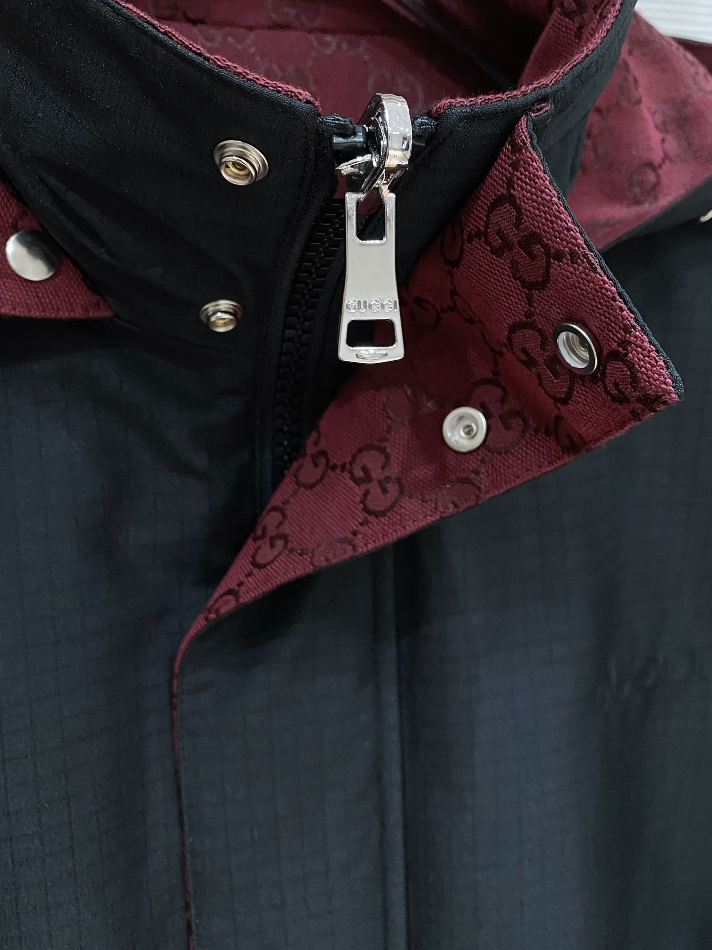 Gucci 古奇 加棉2026ss春季新款立领夹克外套全高端版本！高定专柜面料辅料，透气舒适度高，细节无