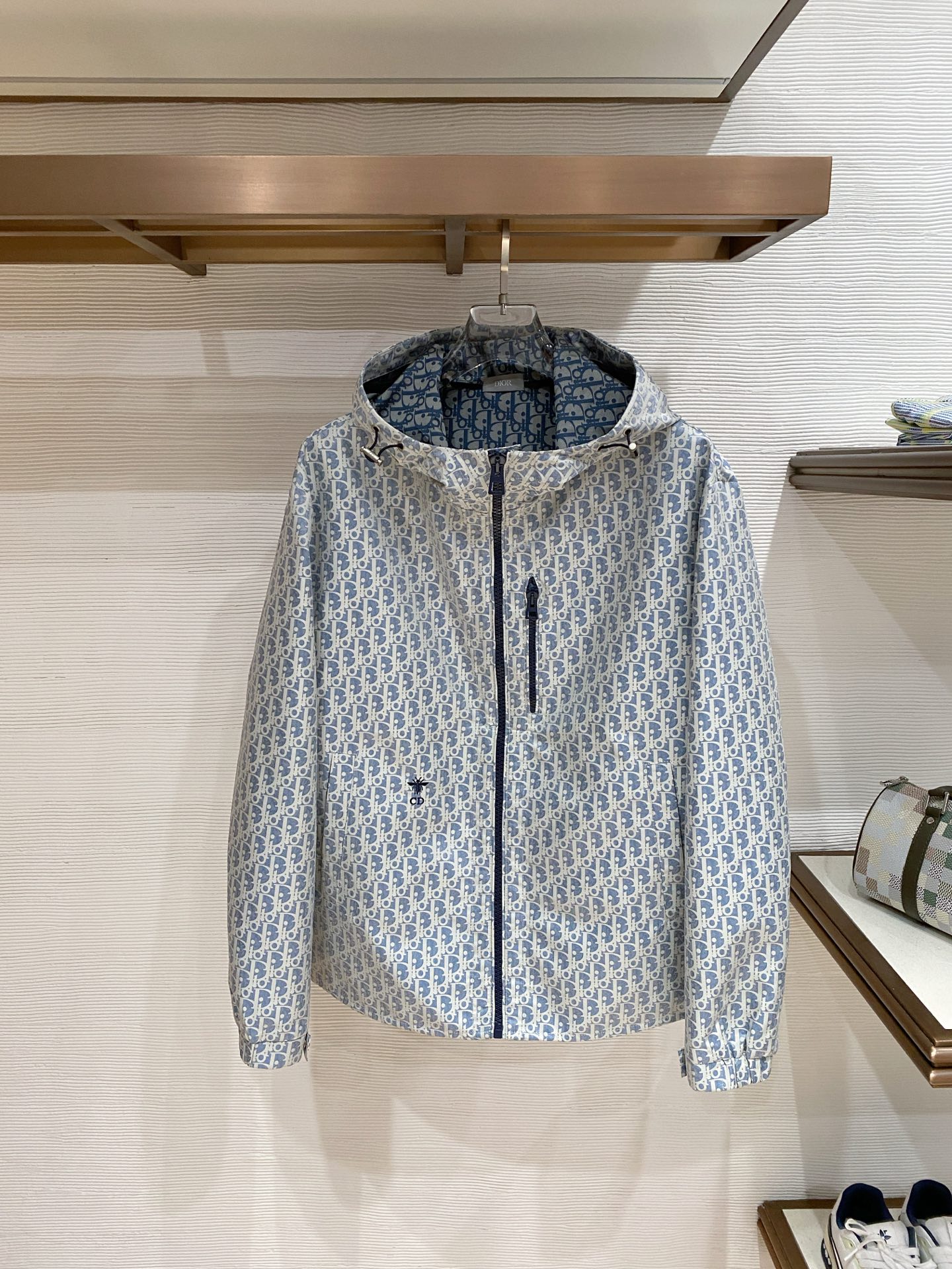 NO:758104,Dior Dior 2026ss new spring jacket, full high-end version!  Haute couture counter fabric accessories, high breathability and comfort, impeccable details, exquisite workmanship and complex craftsmanship, casual tailoring, awesome upper body shape, color blue, code number 48-56,, dior, dior, jackets & coats, jackets & coats,19860909Dior 迪奥 2026ss春季新款夹克外套 全高端版本！高定专柜面料辅料,透气舒适度高,细节无可挑剔,做工考究工艺复杂,呈现休闲裁剪,上身版型超赞 颜色蓝 码数48-56,,dior,dior,jackets & coats,jackets & coats,,Men's clothing