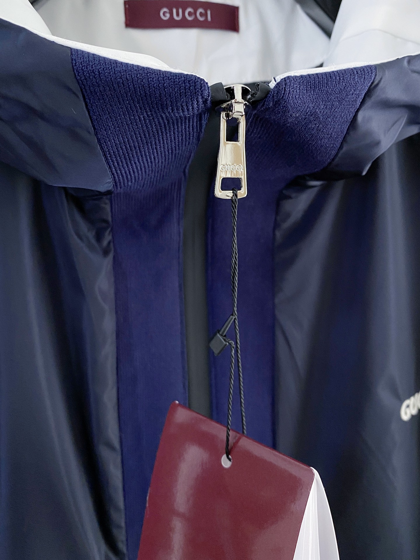 Gucci 古奇 2026ss春季新款连帽夹克外套全高端版本！高定专柜面料辅料，透气舒适度高，细节无可挑