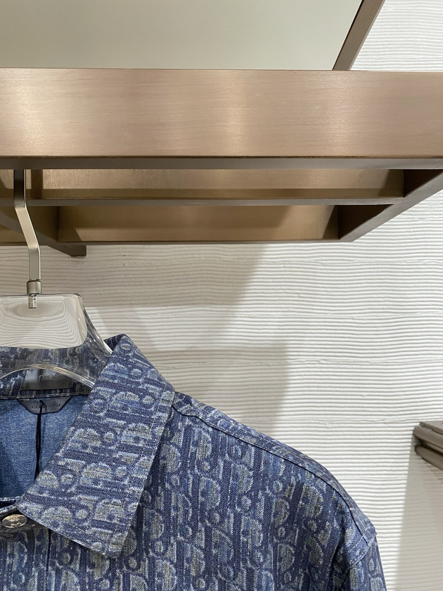 Dior 迪奥 CD 2026ss春季新款衬衫 全身logo老花满印牛仔衬衫 定制水洗面料 超高工艺的拔