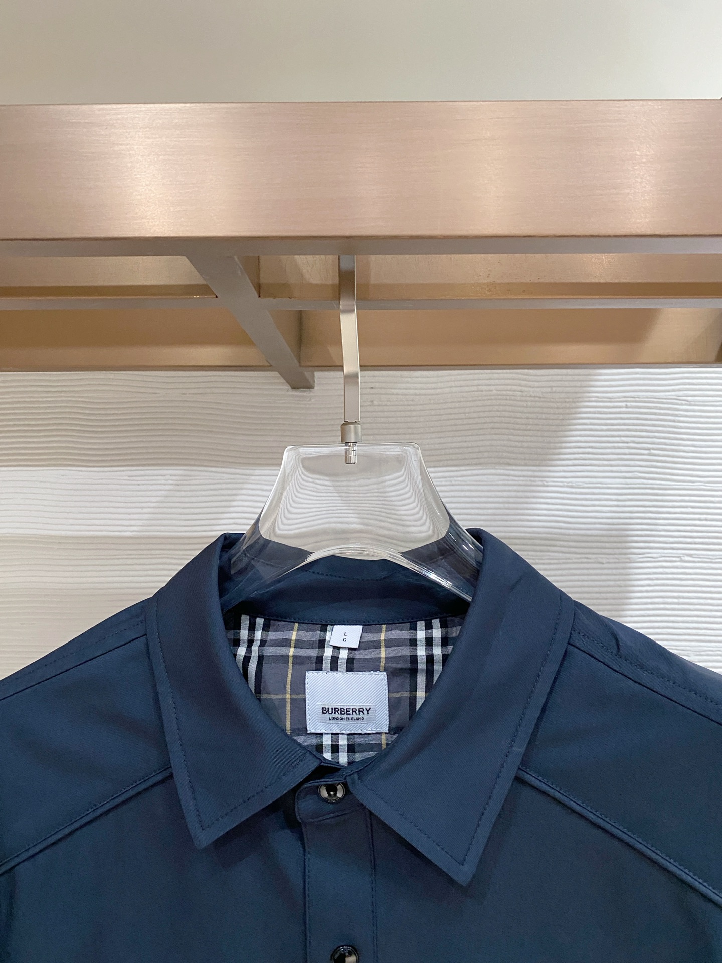 Burberry 巴宝莉2026ss春季新款夹克外套全高端版本！高定专柜面料辅料，透气舒适度高，细节无可