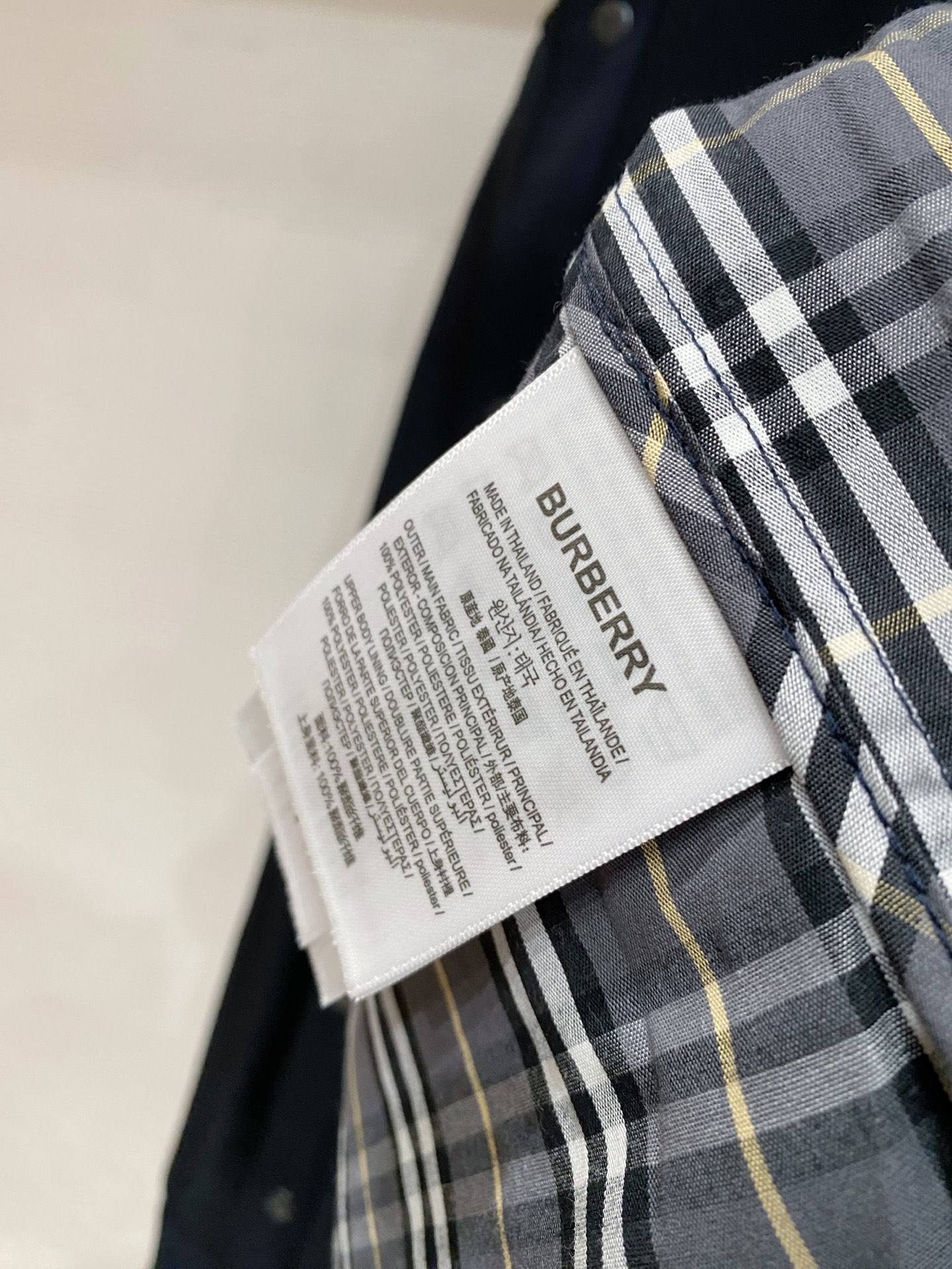 Burberry 巴宝莉2026ss春季新款夹克外套全高端版本！高定专柜面料辅料，透气舒适度高，细节无可