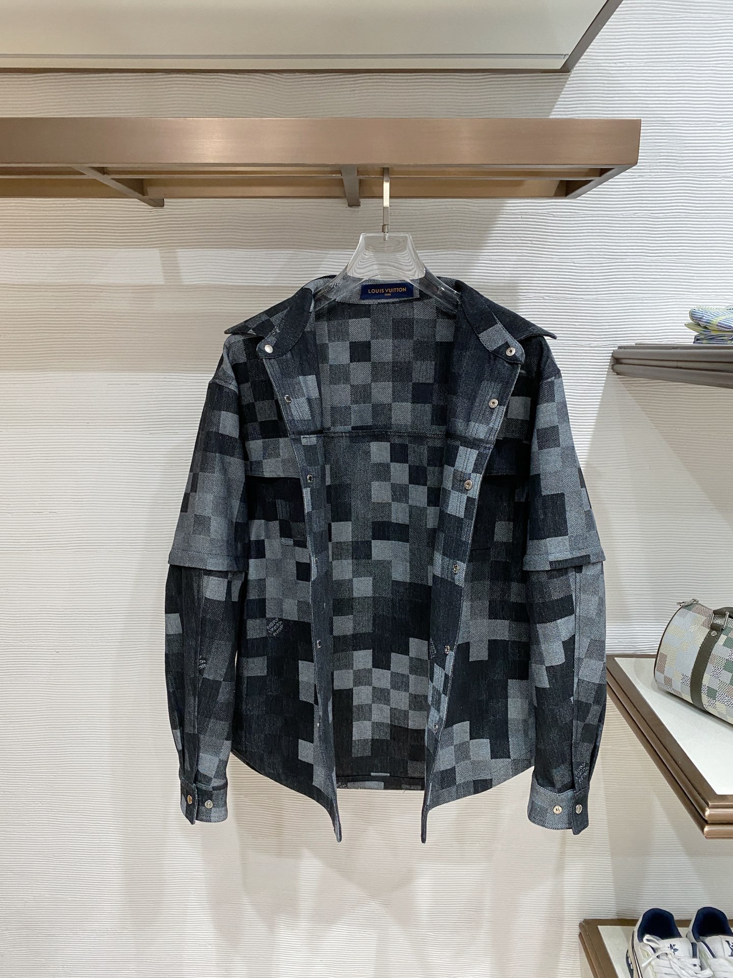 LV 袖子可拆卸 2026ss春季新款夹克牛仔外套全高端版本！高定专柜面料辅料，透气舒适度高，细节无可挑