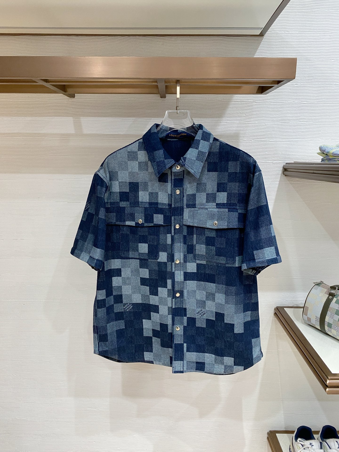 LV 袖子可拆卸 2026ss春季新款夹克牛仔外套全高端版本！高定专柜面料辅料，透气舒适度高，细节无可挑