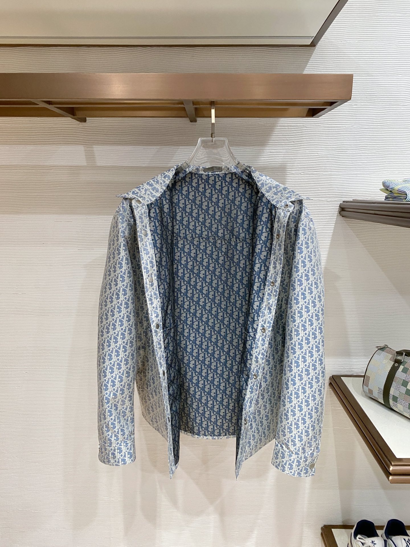 Dior 迪奥 2026ss春季新款翻领夹克外套全高端版本！高定专柜面料辅料，透气舒适度高，细节无可挑剔