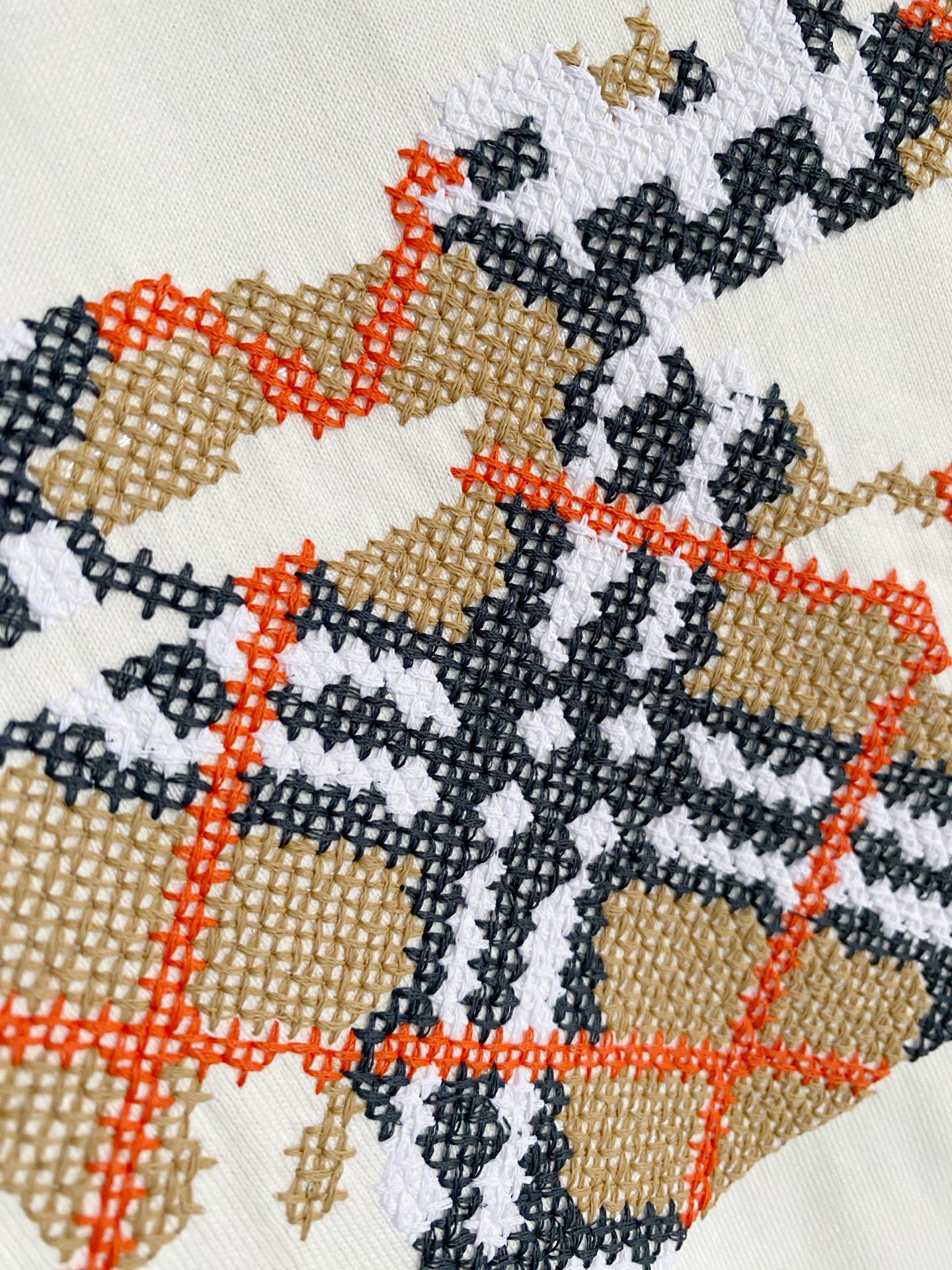 。巴宝莉🌟精品系列🌟2026春夏新款首发专柜最新款短袖圆领T恤 高端订制 设计前卫时尚！品牌logo重工