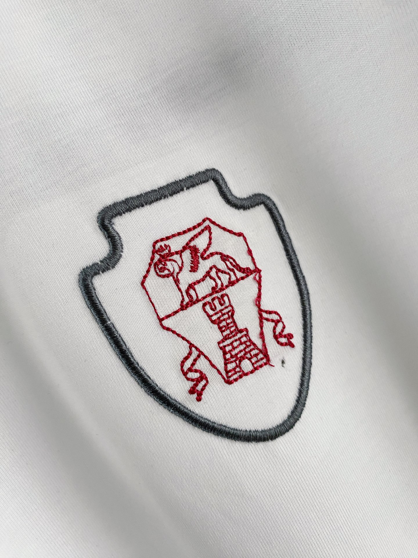 。BC老钱风品牌🌟丝光面料🌟2026春夏新款首发专柜最新款短袖圆领T恤 高端订制 设计前卫时尚！品牌lo