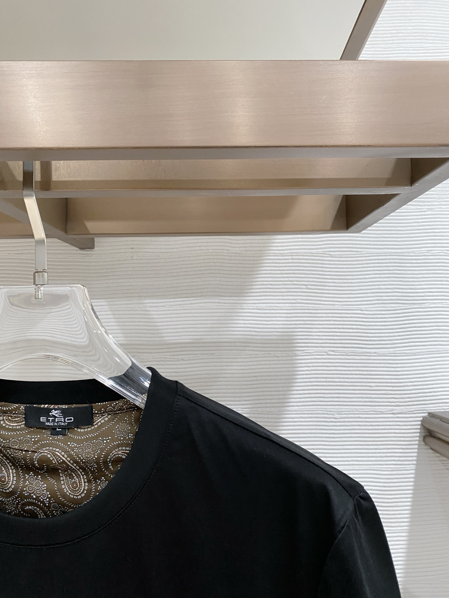 。ETRO艾焯老钱风品牌🌟丝光面料🌟2026春夏新款首发专柜最新款短袖圆领T恤 高端订制 设计前卫时尚！