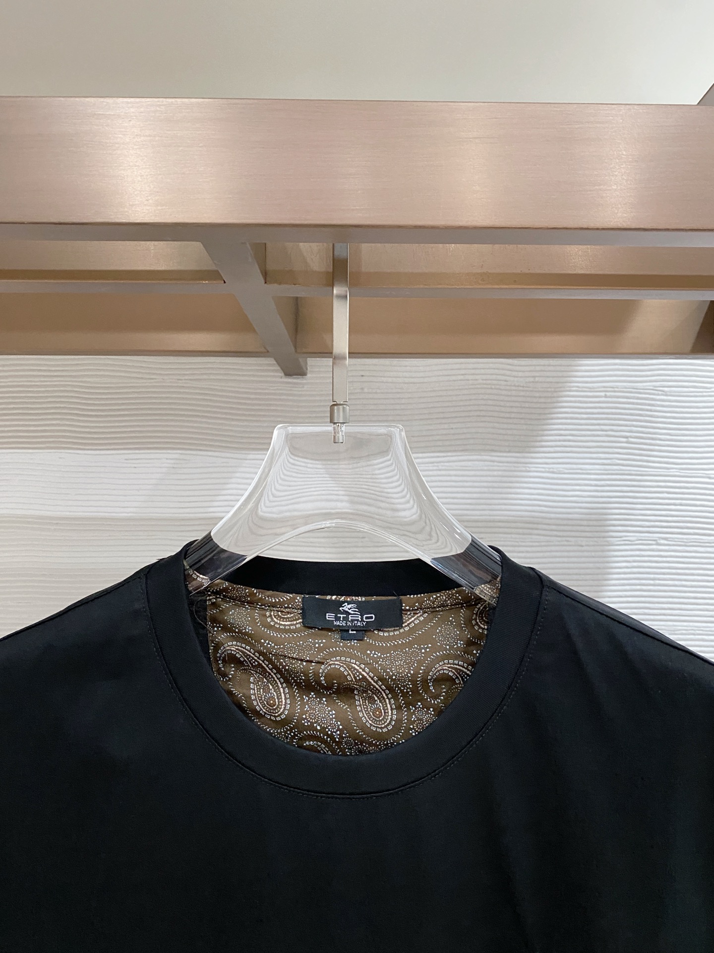 。ETRO艾焯老钱风品牌🌟丝光面料🌟2026春夏新款首发专柜最新款短袖圆领T恤 高端订制 设计前卫时尚！