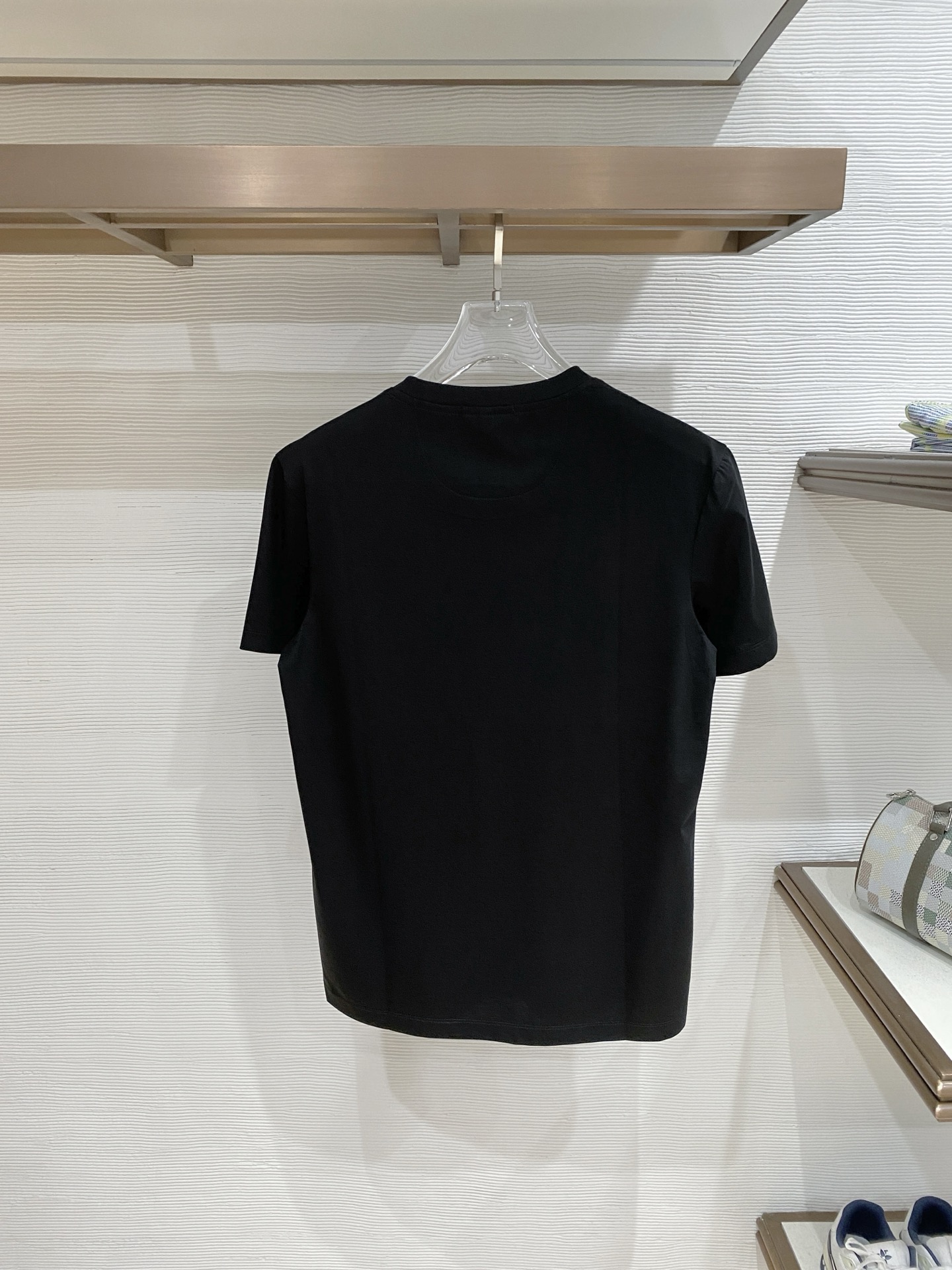 。BC老钱风品牌🌟丝光面料🌟2026春夏新款首发专柜最新款短袖圆领T恤 高端订制 设计前卫时尚！品牌lo