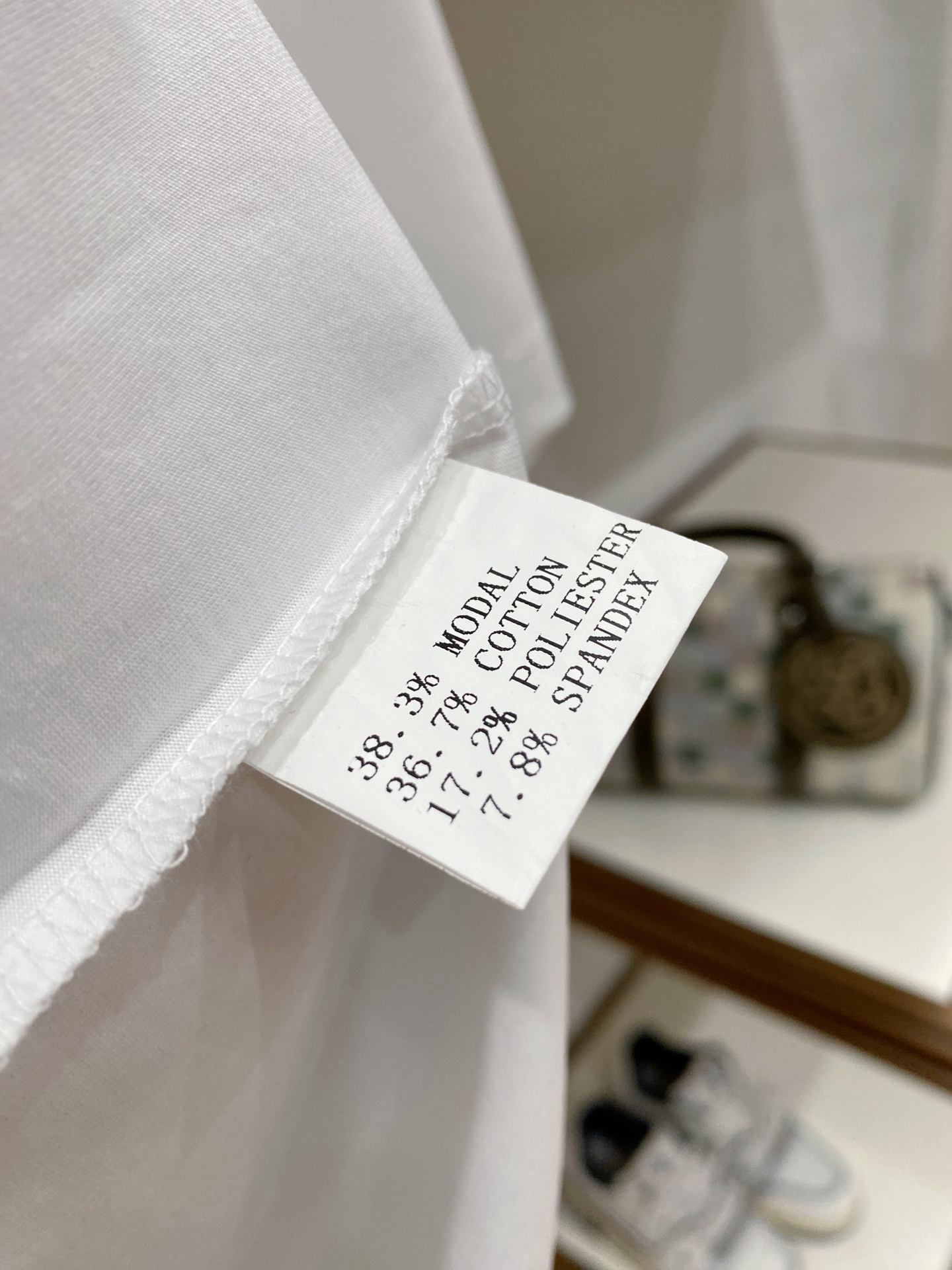 。ETRO艾焯老钱风品牌🌟丝光面料🌟2026春夏新款首发专柜最新款短袖圆领T恤 高端订制 设计前卫时尚！