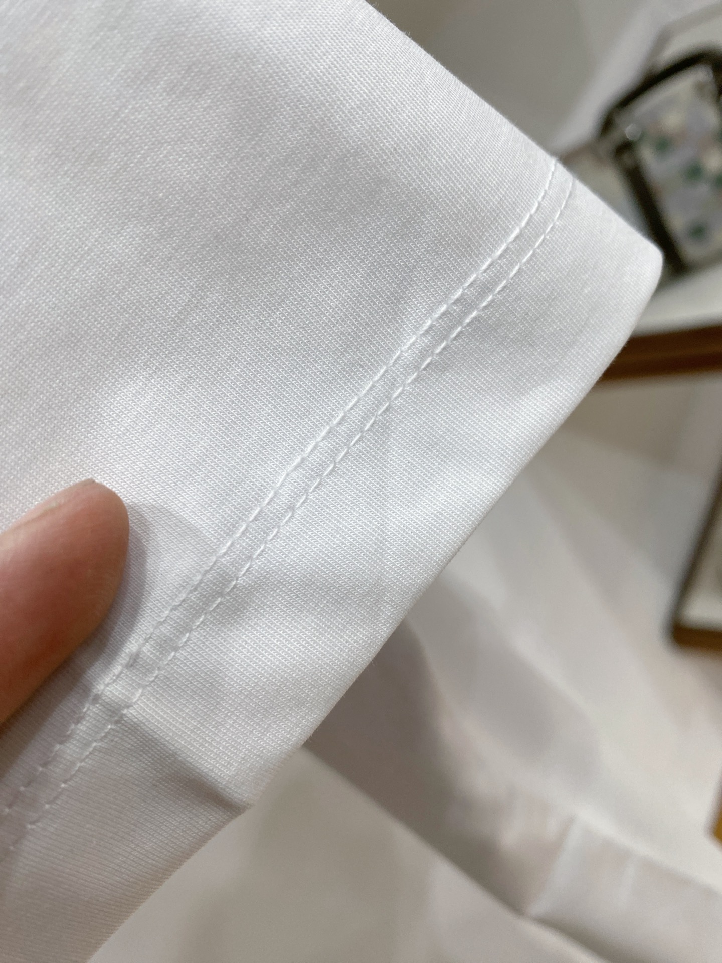 。BC老钱风品牌🌟丝光面料🌟2026春夏新款首发专柜最新款短袖圆领T恤 高端订制 设计前卫时尚！品牌lo