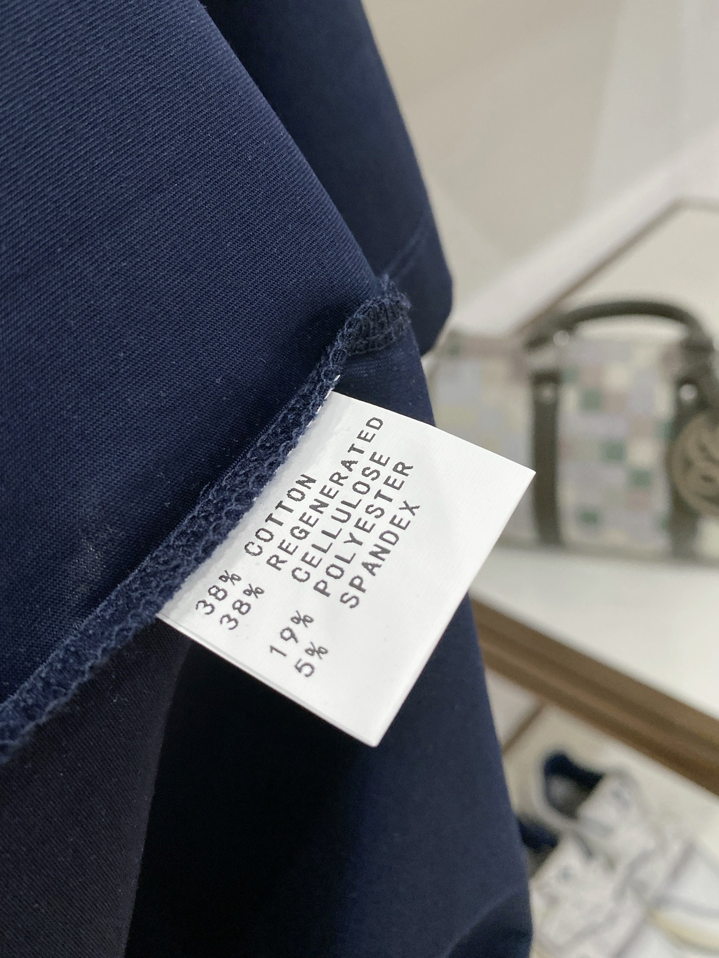 。ETRO艾焯老钱风品牌🌟丝光面料🌟2026春夏新款首发专柜最新款短袖圆领T恤 高端订制 设计前卫时尚！