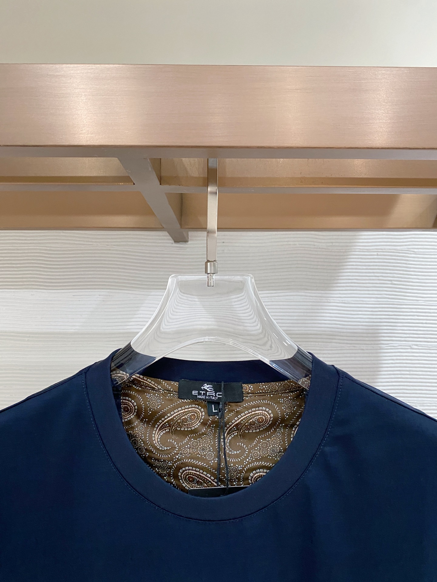 。ETRO艾焯老钱风品牌🌟丝光面料🌟2026春夏新款首发专柜最新款短袖圆领T恤 高端订制 设计前卫时尚！