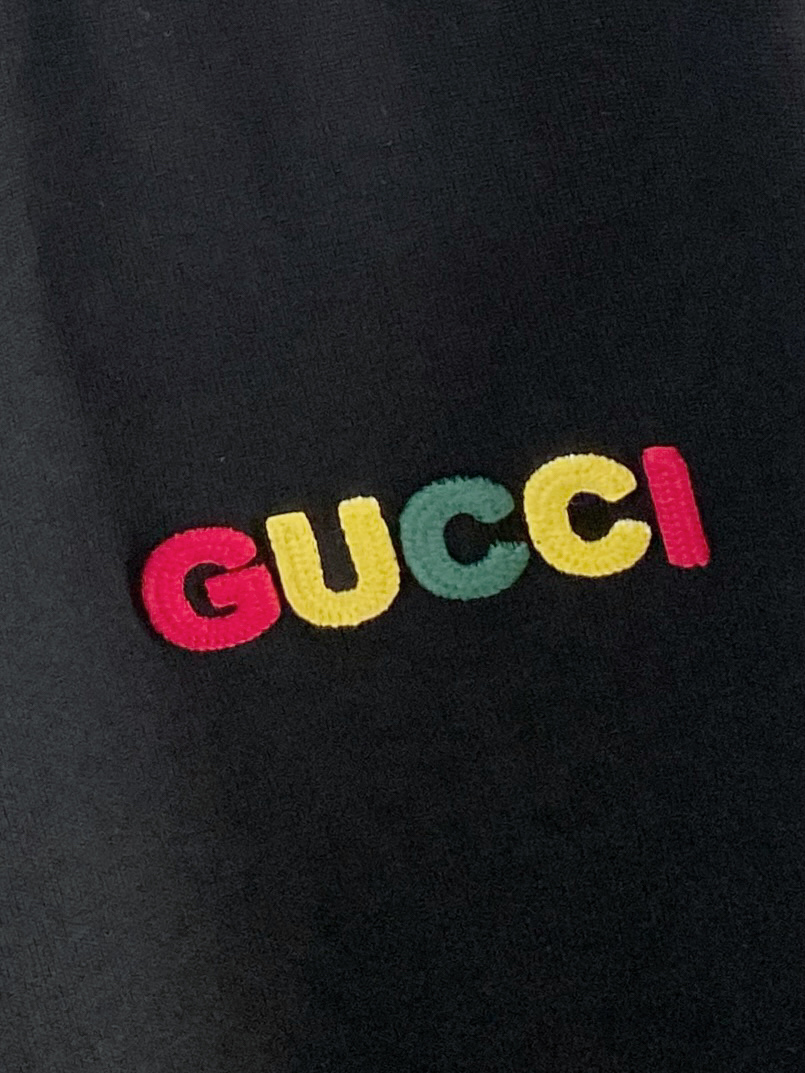 。G家 🌟精品系列🌟2026春夏新款首发专柜最新款短袖圆领T恤 高端订制 设计前卫时尚！品牌logo重工