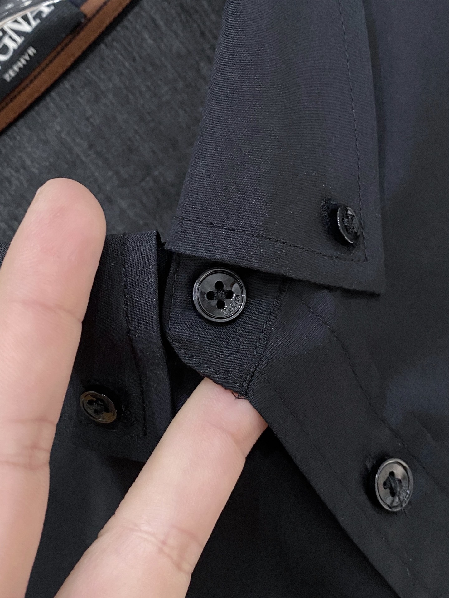 杰尼亚天丝➕长绒棉，业内翘楚，棉质的柔软亲肤、天丝的细滑温润丸美融合与平衡！精致高级又舒适，优质的面料与