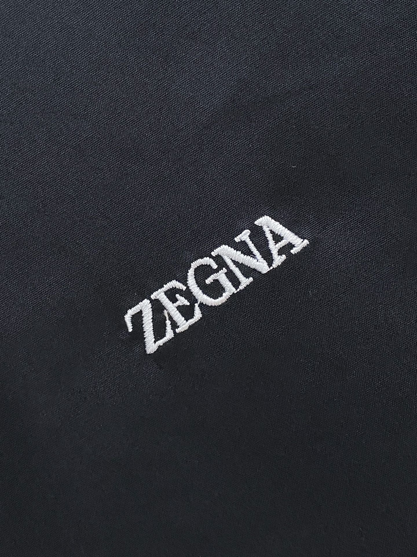 杰尼亚天丝➕长绒棉，业内翘楚，棉质的柔软亲肤、天丝的细滑温润丸美融合与平衡！精致高级又舒适，优质的面料与