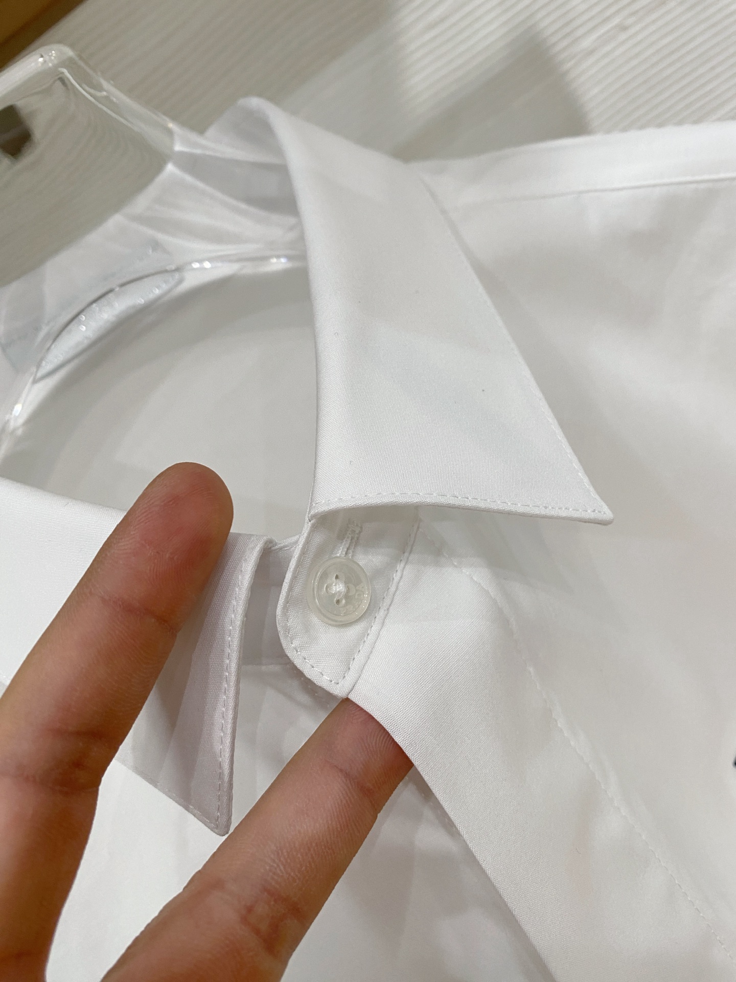 普拉达天丝➕长绒棉，业内翘楚，棉质的柔软亲肤、天丝的细滑温润丸美融合与平衡！精致高级又舒适，优质的面料与