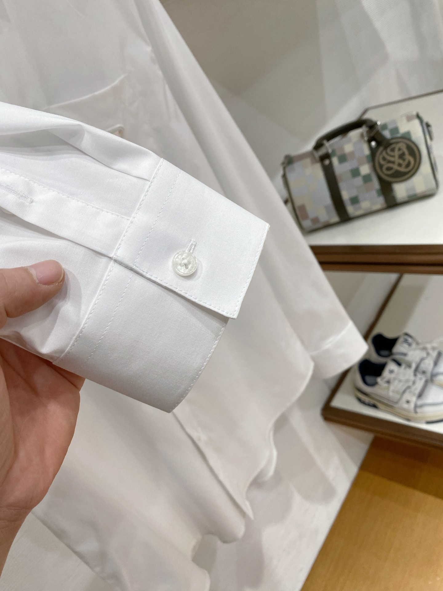 普拉达天丝➕长绒棉，业内翘楚，棉质的柔软亲肤、天丝的细滑温润丸美融合与平衡！精致高级又舒适，优质的面料与