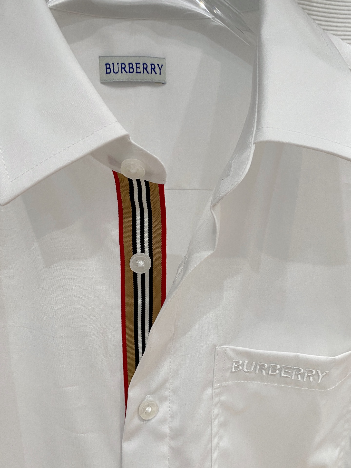 巴宝莉天丝➕长绒棉，业内翘楚，棉质的柔软亲肤、天丝的细滑温润丸美融合与平衡！精致高级又舒适，优质的面料与