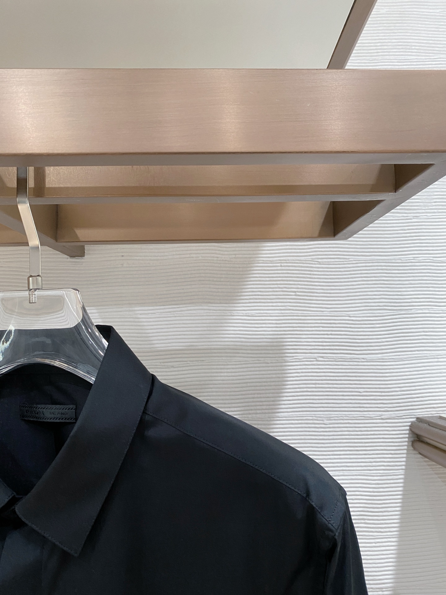 普拉达天丝➕长绒棉，业内翘楚，棉质的柔软亲肤、天丝的细滑温润丸美融合与平衡！精致高级又舒适，优质的面料与