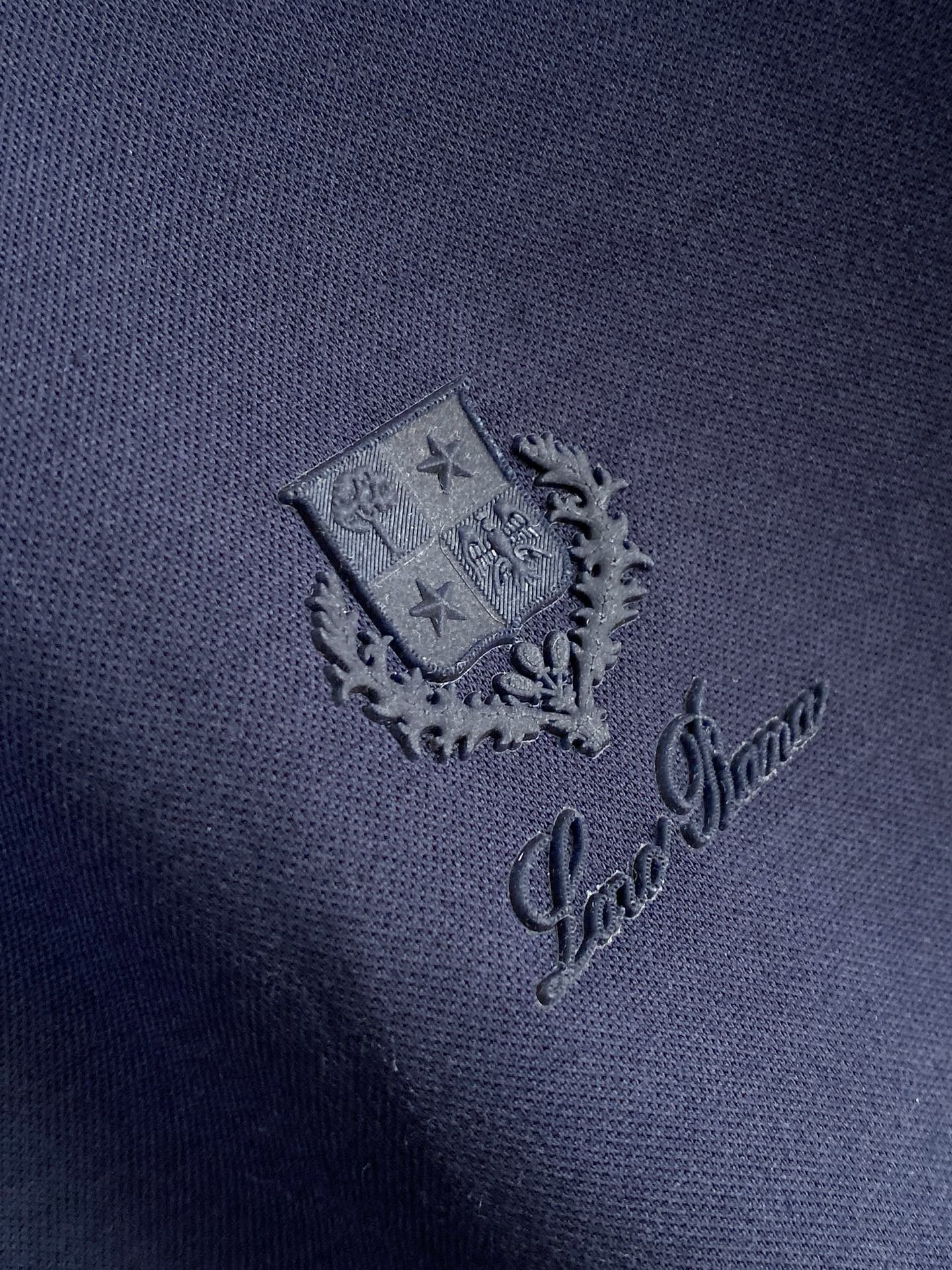 。Loro Piana老钱风品牌🌟丝光面料🌟2026春夏新款首发专柜最新款短袖圆领T恤 高端订制 设计前