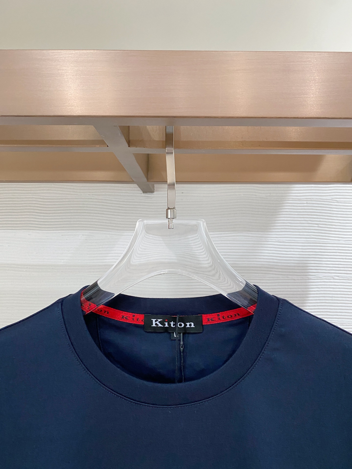 。其顿老钱风品牌🌟丝光面料🌟2026春夏新款首发专柜最新款短袖圆领T恤 高端订制 设计前卫时尚！品牌lo