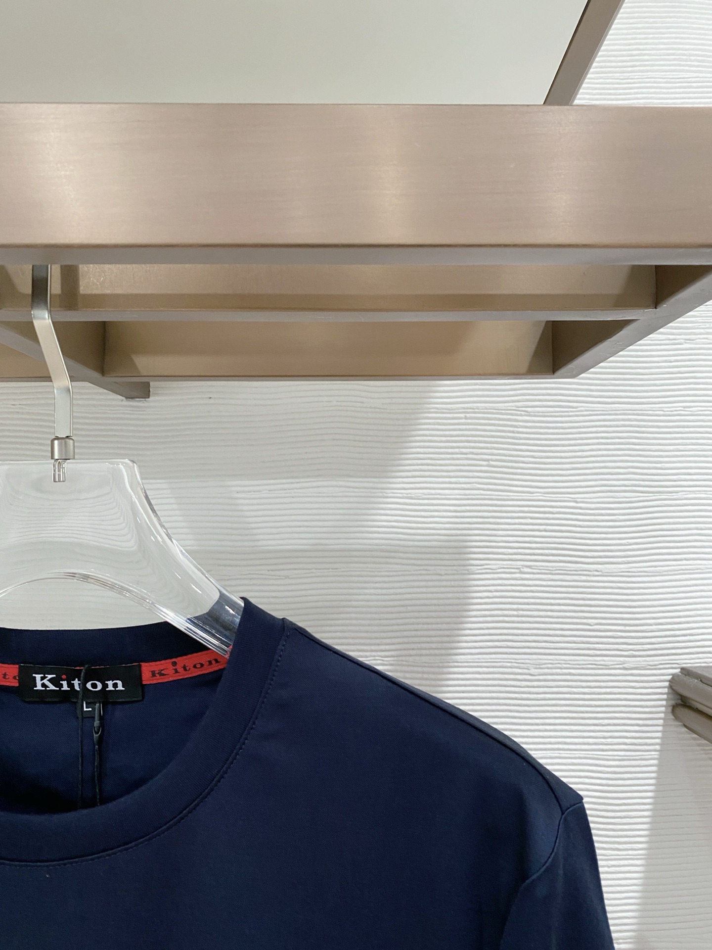 。其顿老钱风品牌🌟丝光面料🌟2026春夏新款首发专柜最新款短袖圆领T恤 高端订制 设计前卫时尚！品牌lo