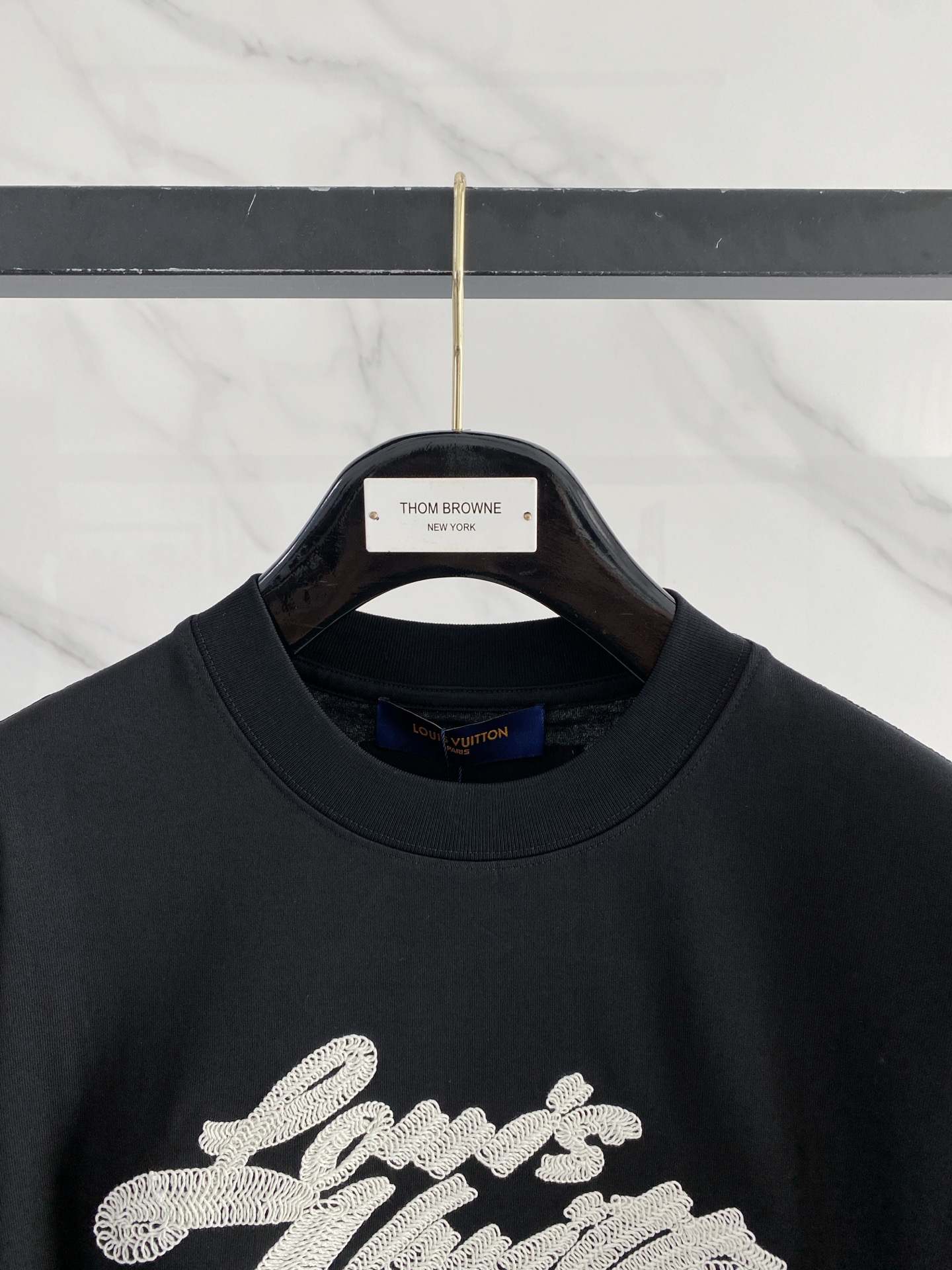 LV men LV 2026 New T logo — photo 2