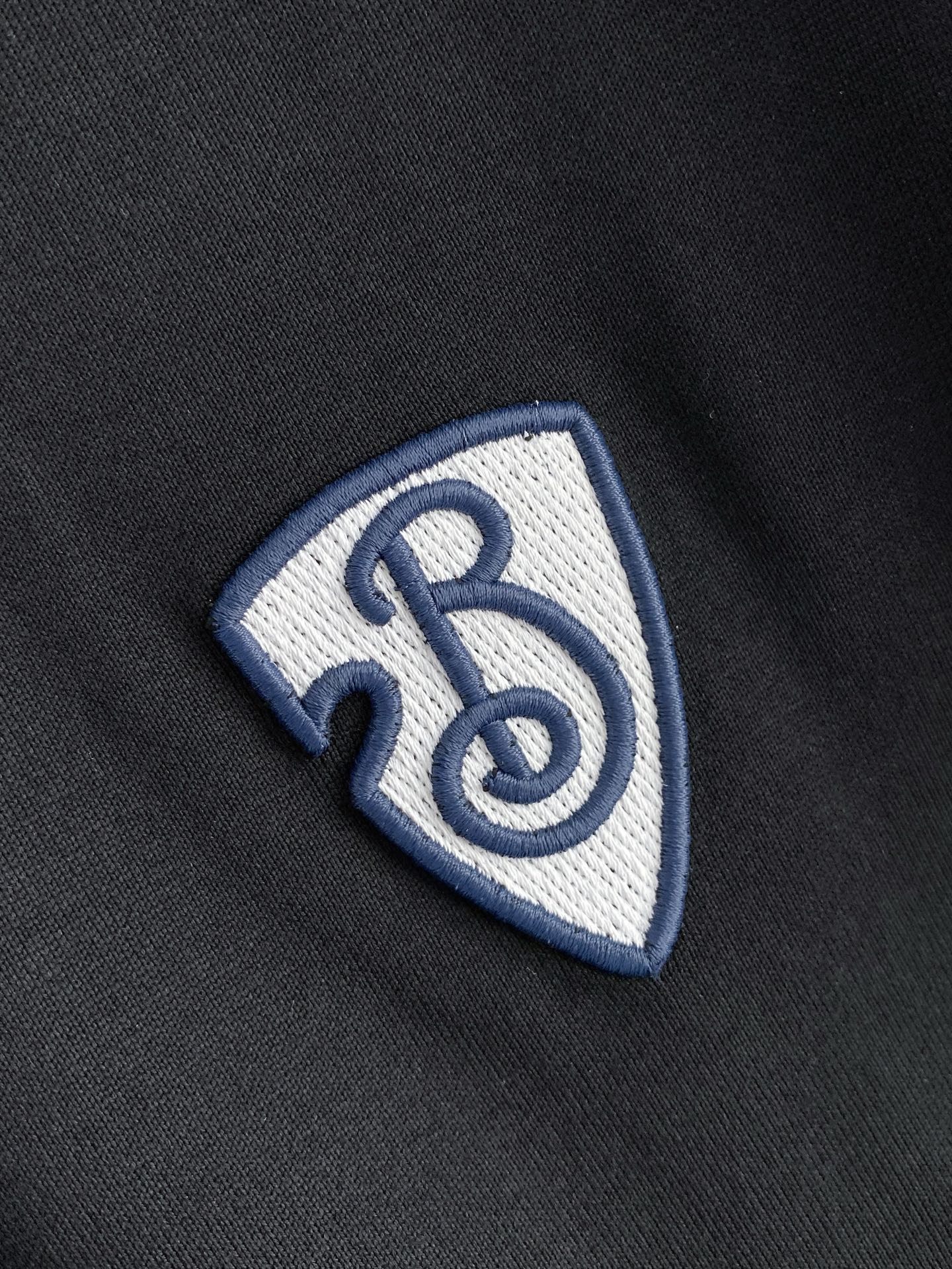 。巴宝莉🌟精品系列🌟2026春夏新款首发专柜最新款短袖圆领T恤 高端订制 设计前卫时尚！品牌logo重工