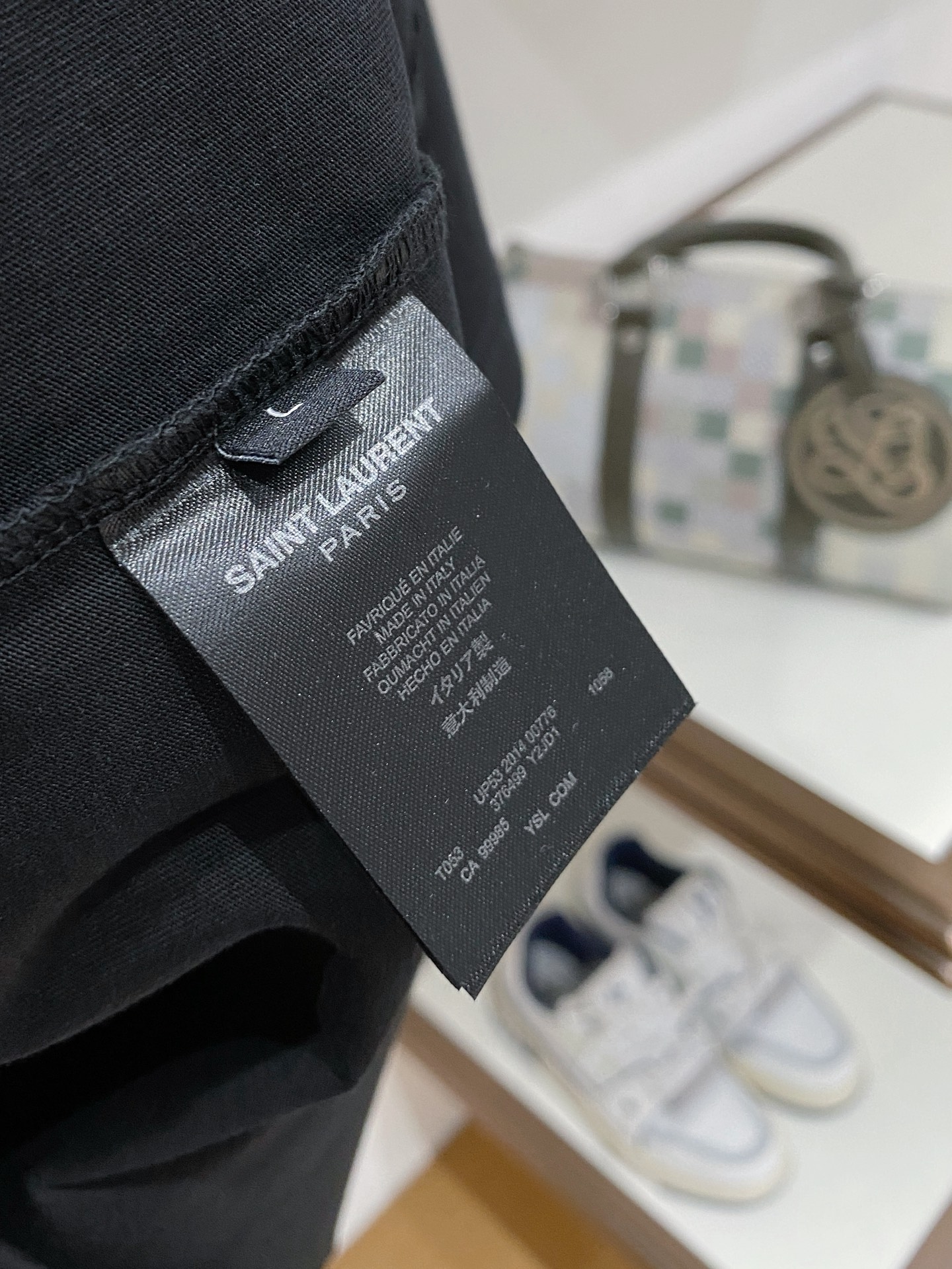 。SYL🌟精品系列🌟2026春夏新款首发专柜最新款短袖圆领T恤 高端订制 设计前卫时尚！品牌logo重工