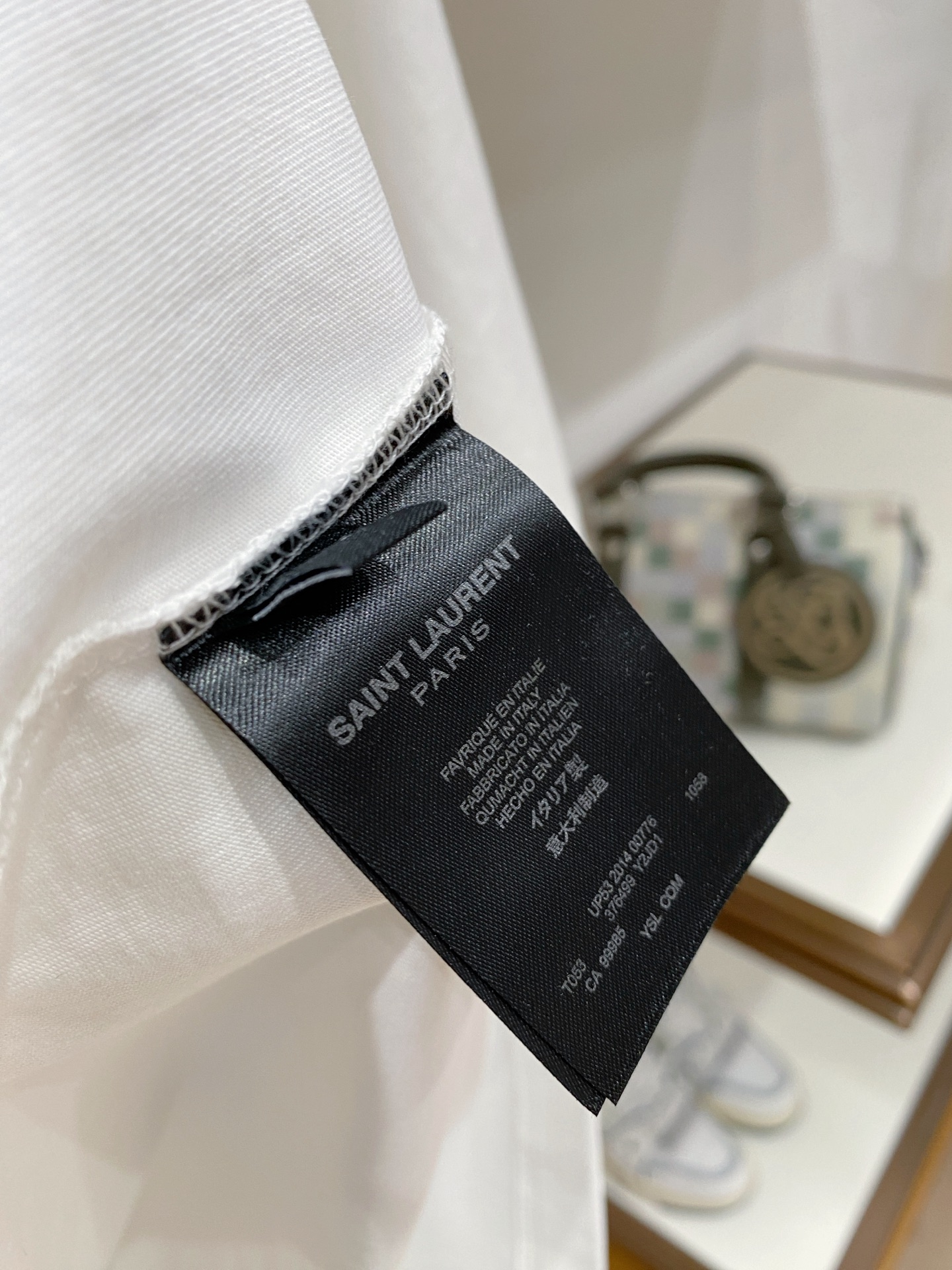 。SYL🌟精品系列🌟2026春夏新款首发专柜最新款短袖圆领T恤 高端订制 设计前卫时尚！品牌logo重工