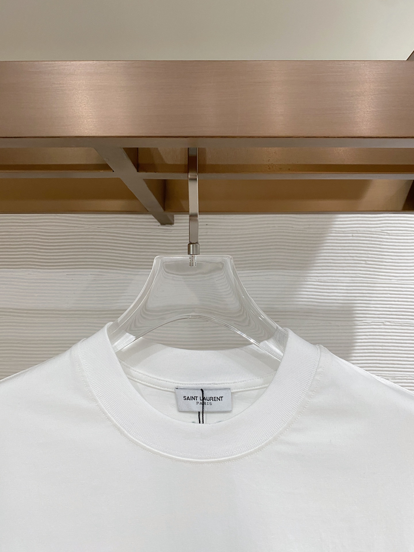 。SYL🌟精品系列🌟2026春夏新款首发专柜最新款短袖圆领T恤 高端订制 设计前卫时尚！品牌logo重工