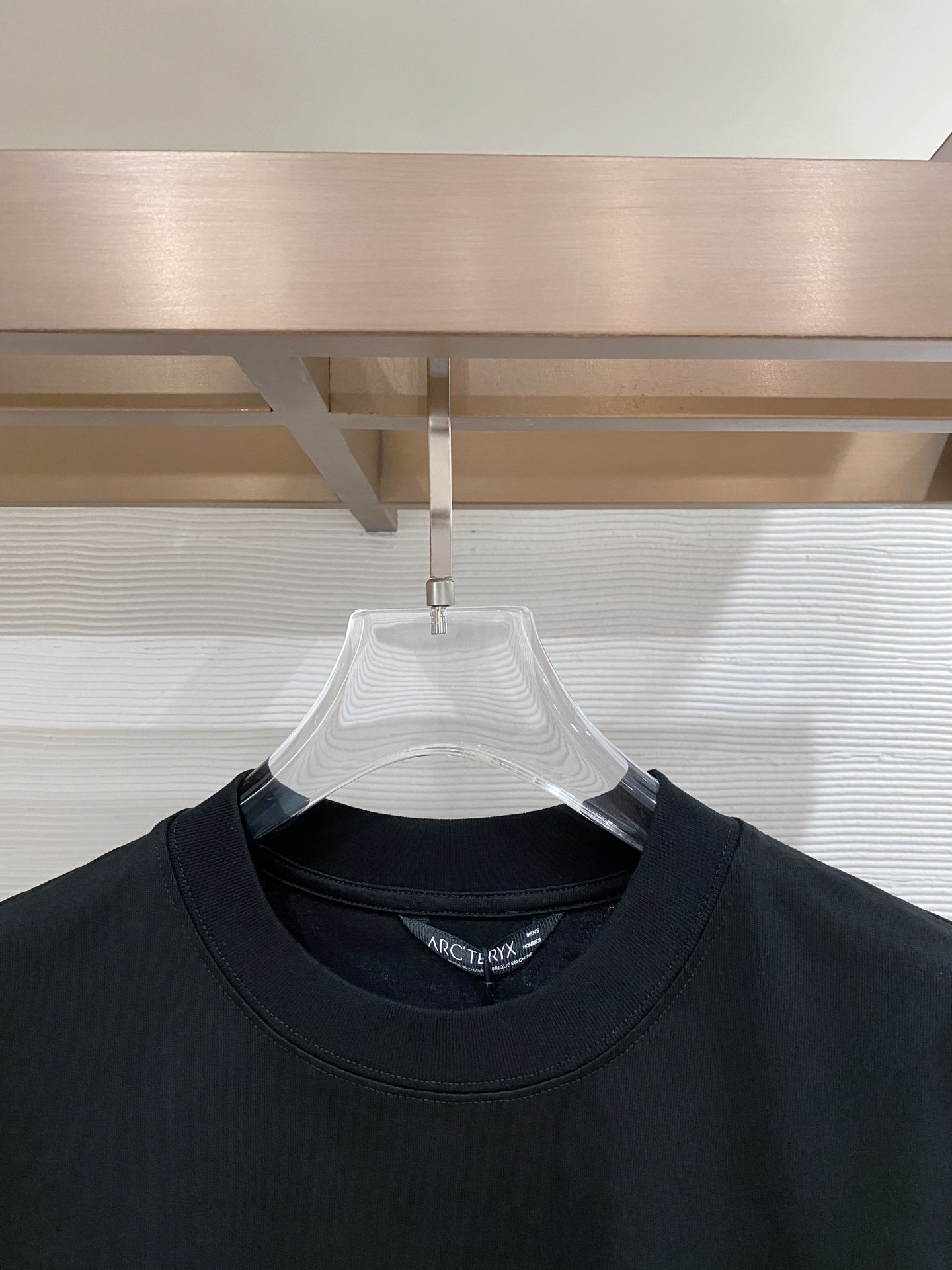 。鸟🌟精品系列🌟2026春夏新款首发专柜最新款短袖圆领T恤 高端订制 设计前卫时尚！品牌logo重工艺设