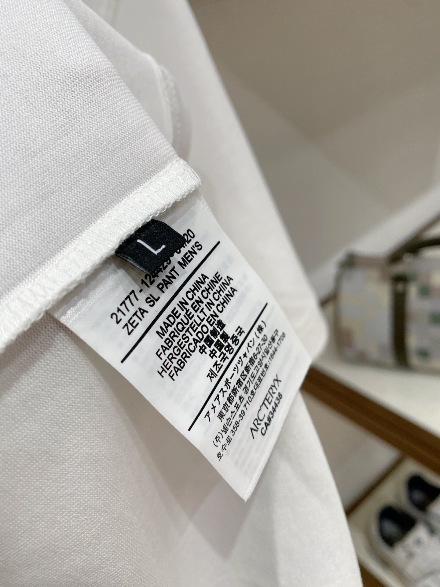 。鸟🌟精品系列🌟2026春夏新款首发专柜最新款短袖圆领T恤 高端订制 设计前卫时尚！品牌logo重工艺设