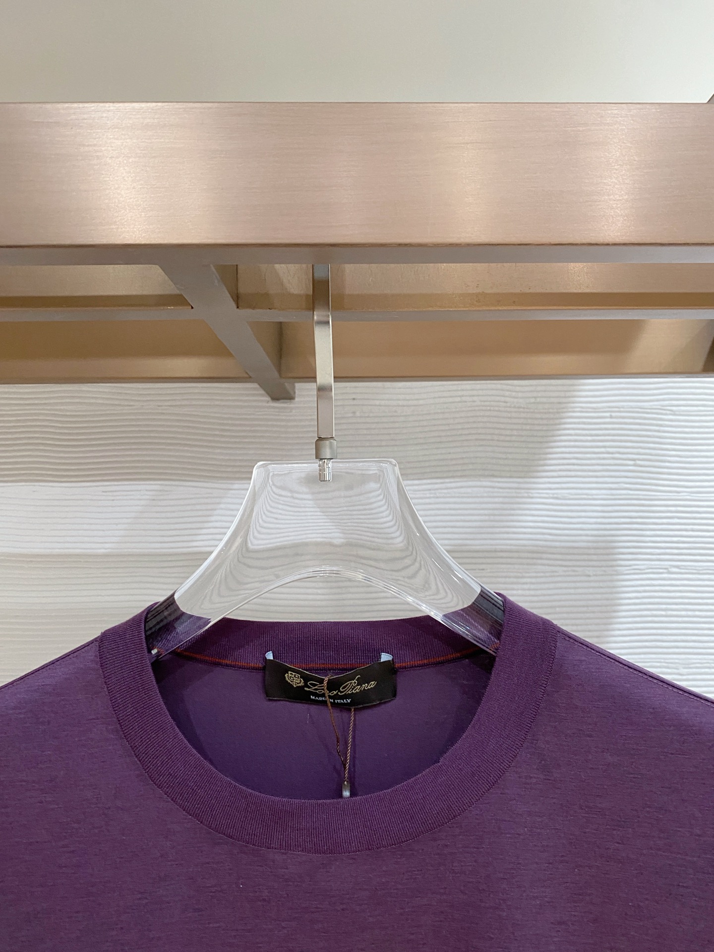 Loro Piana 男款天丝桑蚕丝混纺进口短袖T恤高品质控老钱们的挚爱，经典调性的短袖T恤，延续一贯地