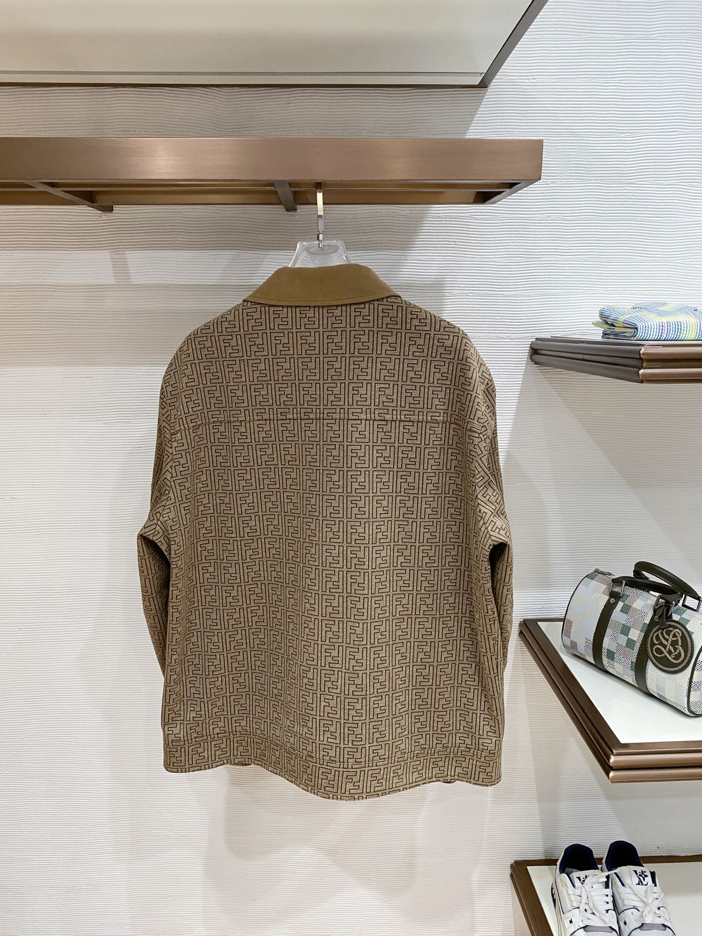 Fendi 芬迪 2026SS春季新品🆕Fendi老花夹克外套 专柜定制面料 透气舒适度高，细节无可挑剔