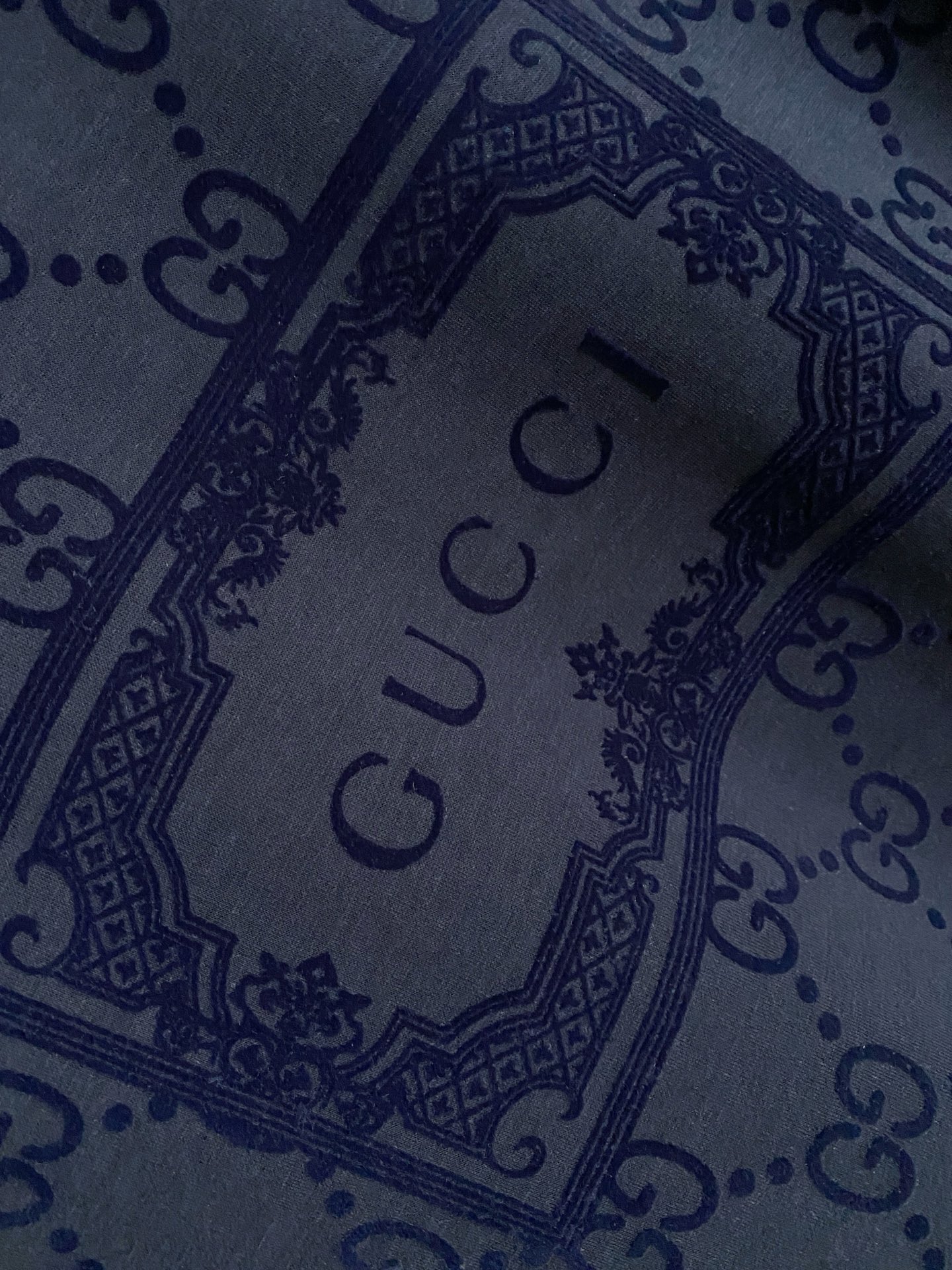 古驰 🌟精品云朵棉面料🌟2026春夏新款首发专柜最新款短袖圆领T恤 高端订制 设计前卫时尚！品牌logo