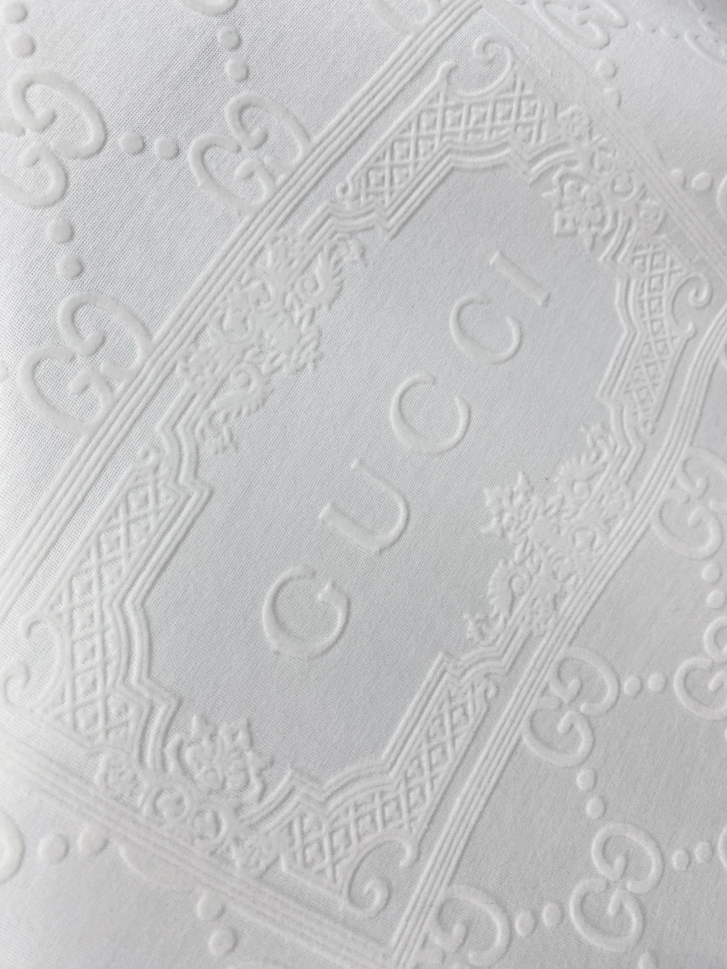 古驰 🌟精品云朵棉面料🌟2026春夏新款首发专柜最新款短袖圆领T恤 高端订制 设计前卫时尚！品牌logo