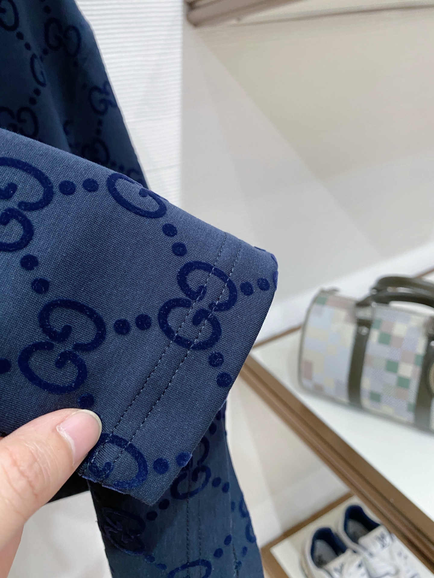 古驰 🌟精品云朵棉面料🌟2026春夏新款首发专柜最新款短袖圆领T恤 高端订制 设计前卫时尚！品牌logo