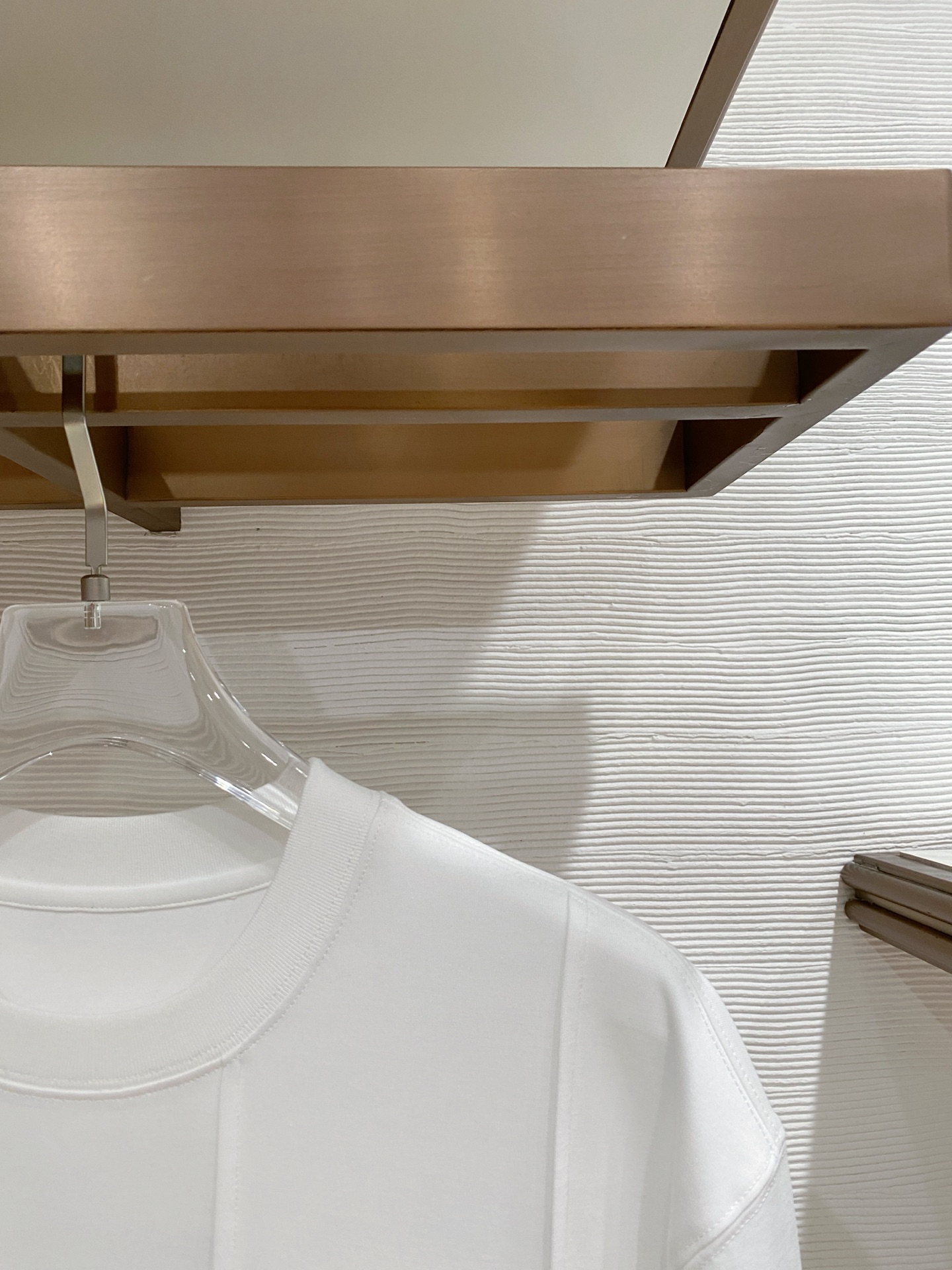 Diro 🌟精品云朵棉面料🌟2026春夏新款首发专柜最新款短袖圆领T恤 高端订制 设计前卫时尚！品牌lo